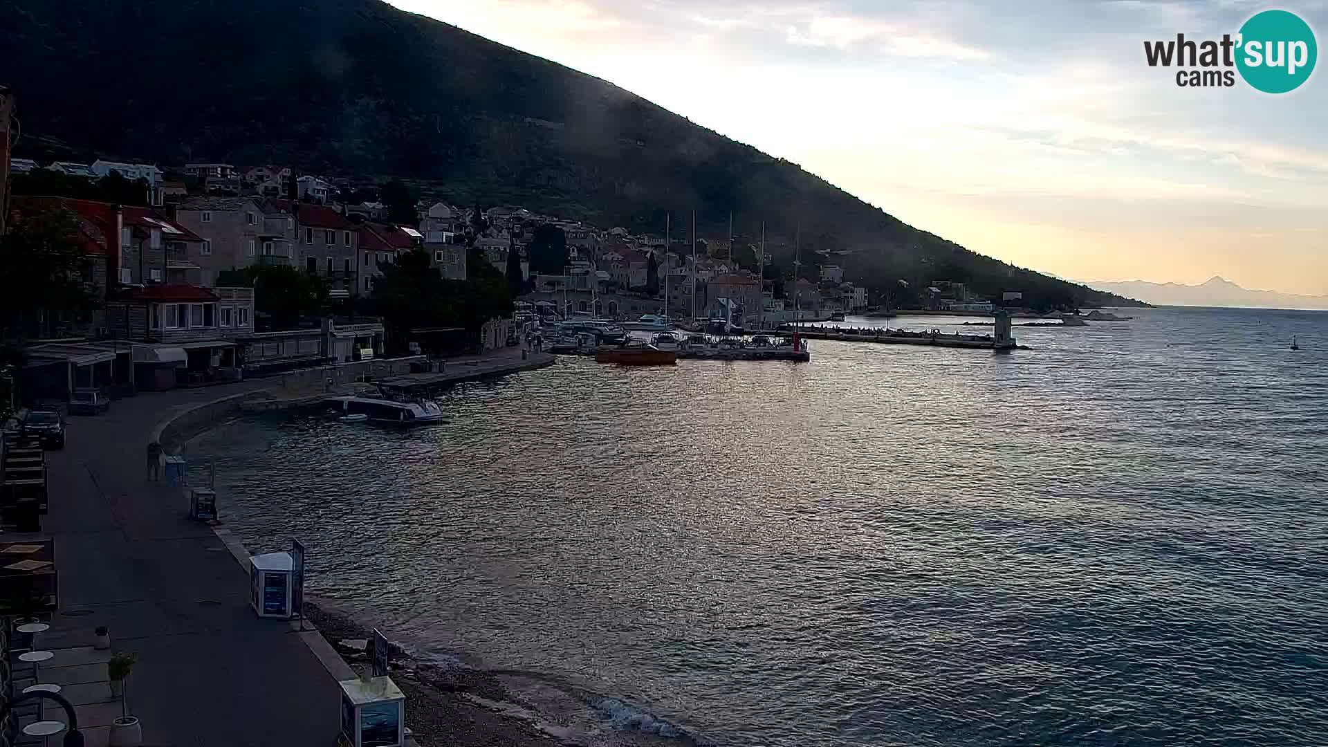 Webcam Bol Town Center & Marina – Live View from Bol, Brač