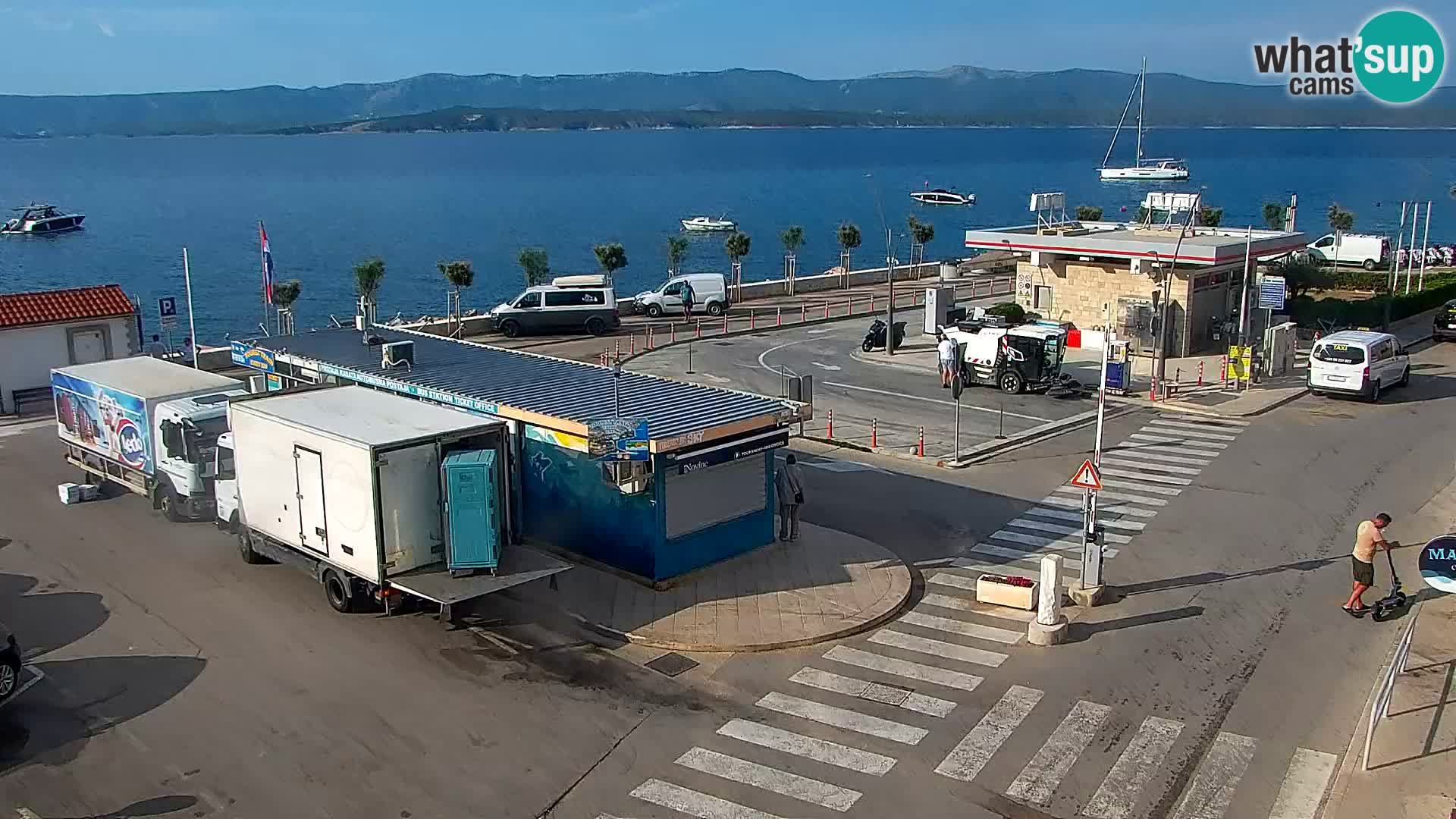 Webcam Bol Hafen & Ortszentrum – Liveblick aus Bol auf der Insel Brač