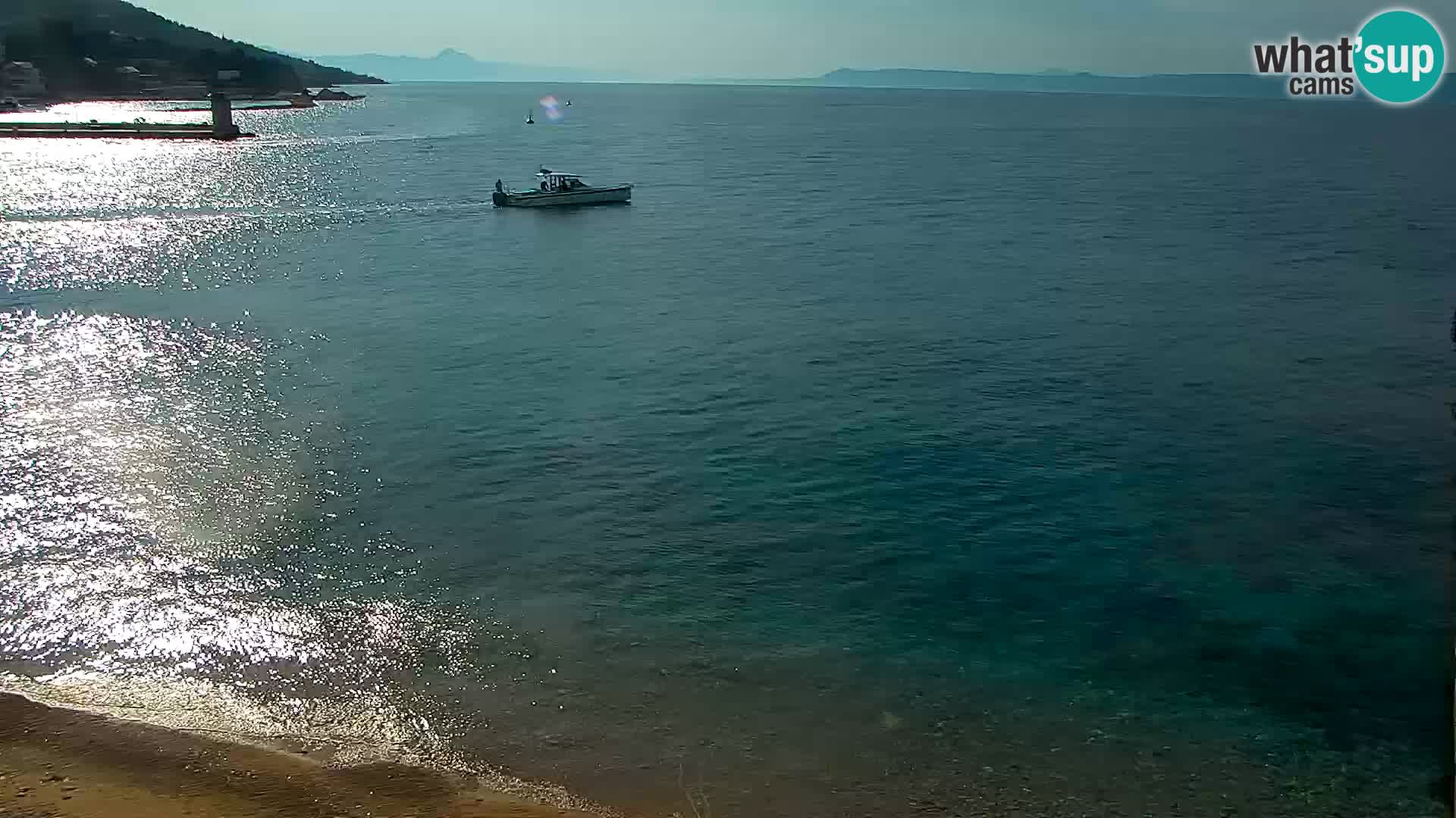 Webcam Bol Hafen & Ortszentrum – Liveblick aus Bol auf der Insel Brač