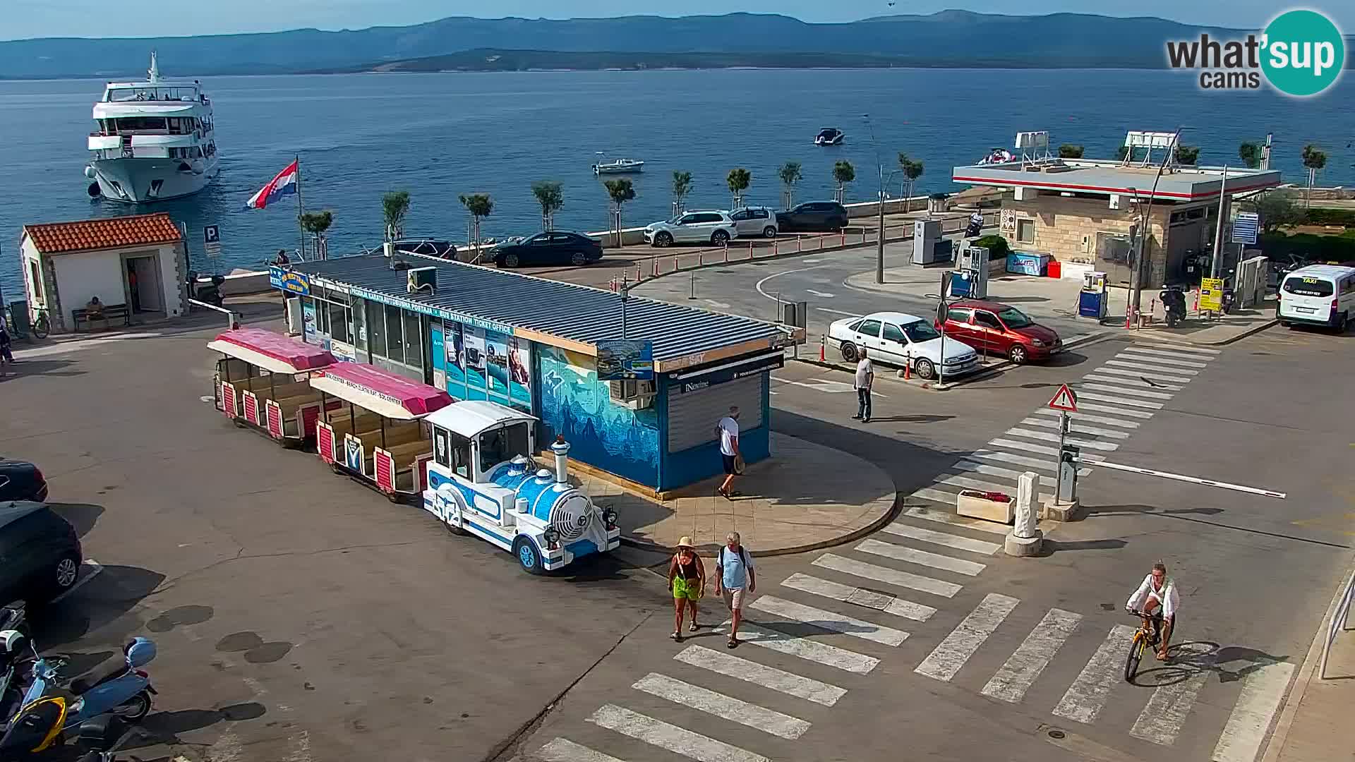 Webcam Bol Hafen & Ortszentrum – Liveblick aus Bol auf der Insel Brač