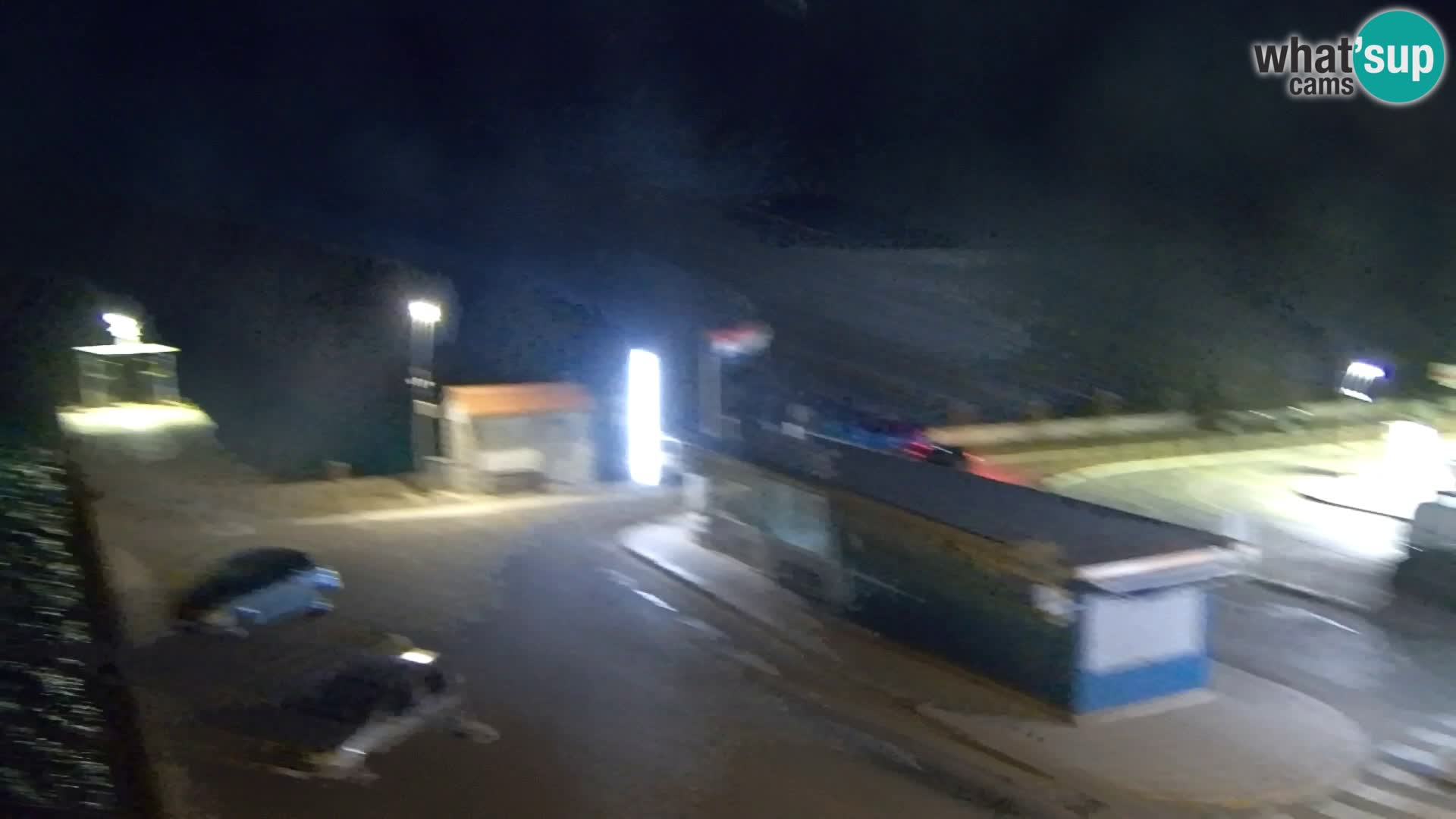 Webcam Bol Centro e Marina – Vista live dal porto di Bol