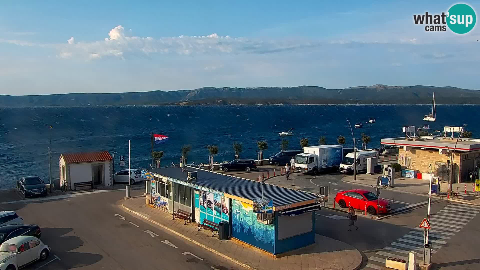 Webcam Bol Hafen & Ortszentrum – Liveblick aus Bol auf der Insel Brač