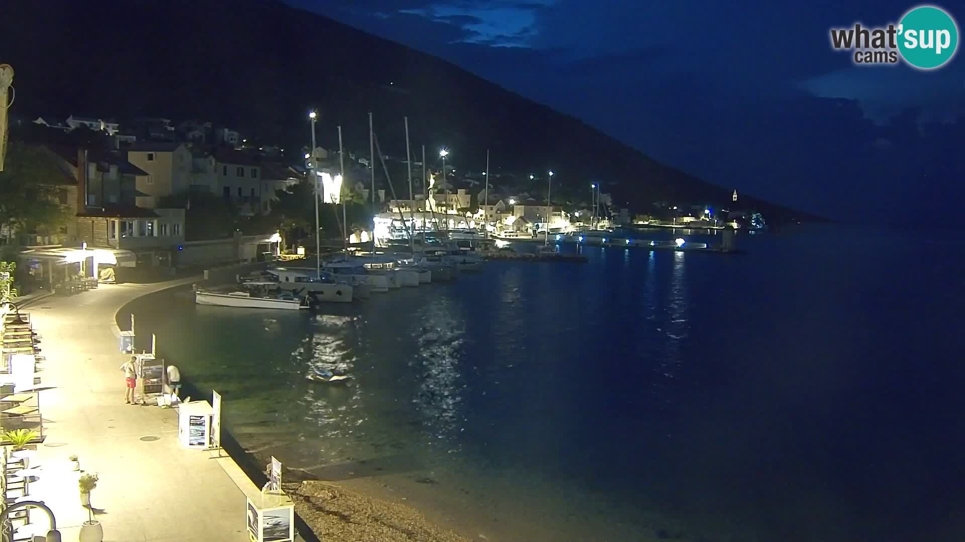 Webcam Bol Town Center & Marina – Live View from Bol, Brač