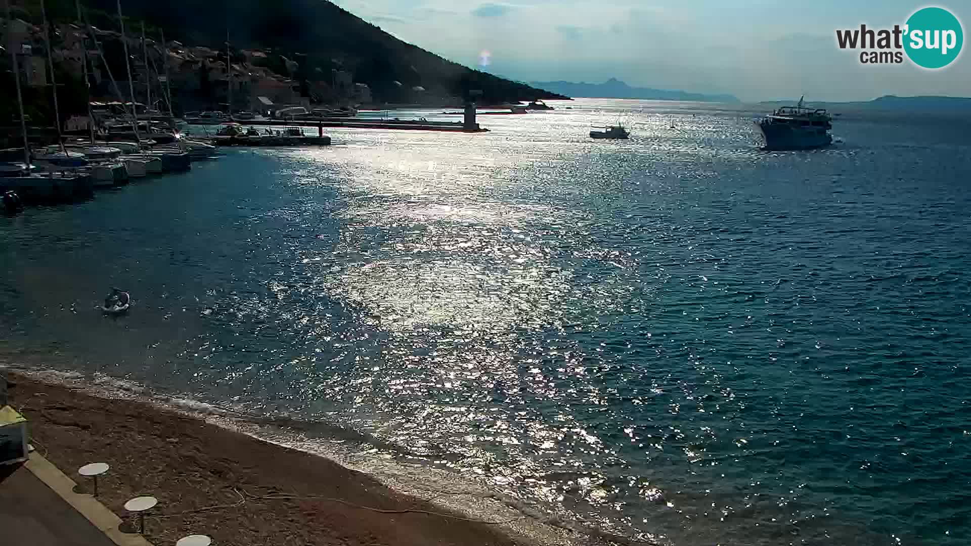 Webcam Bol Hafen & Ortszentrum – Liveblick aus Bol auf der Insel Brač