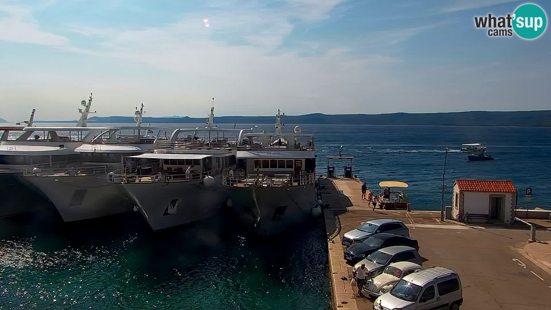 Webcam Bol Town Center & Marina – Live View from Bol, Brač