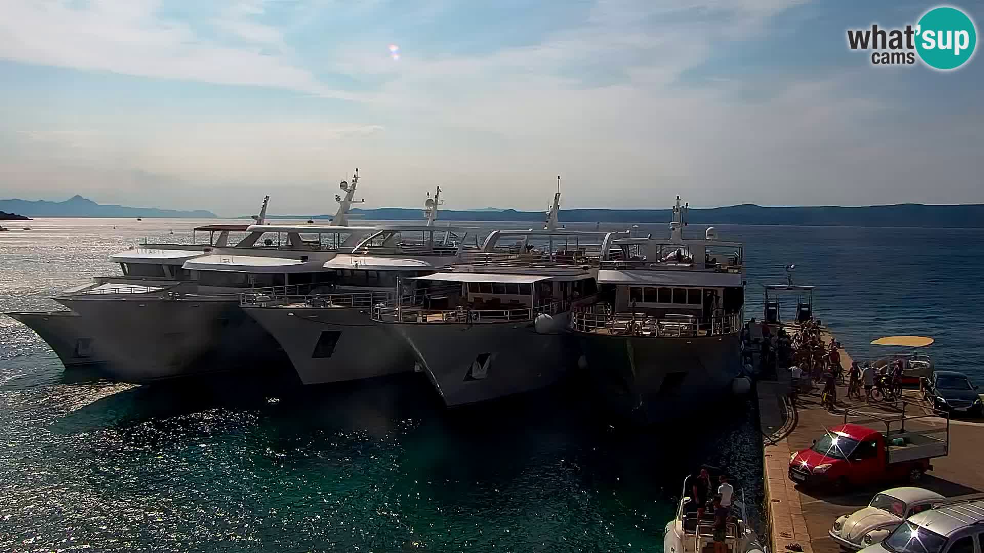 Webcam Bol Hafen & Ortszentrum – Liveblick aus Bol auf der Insel Brač
