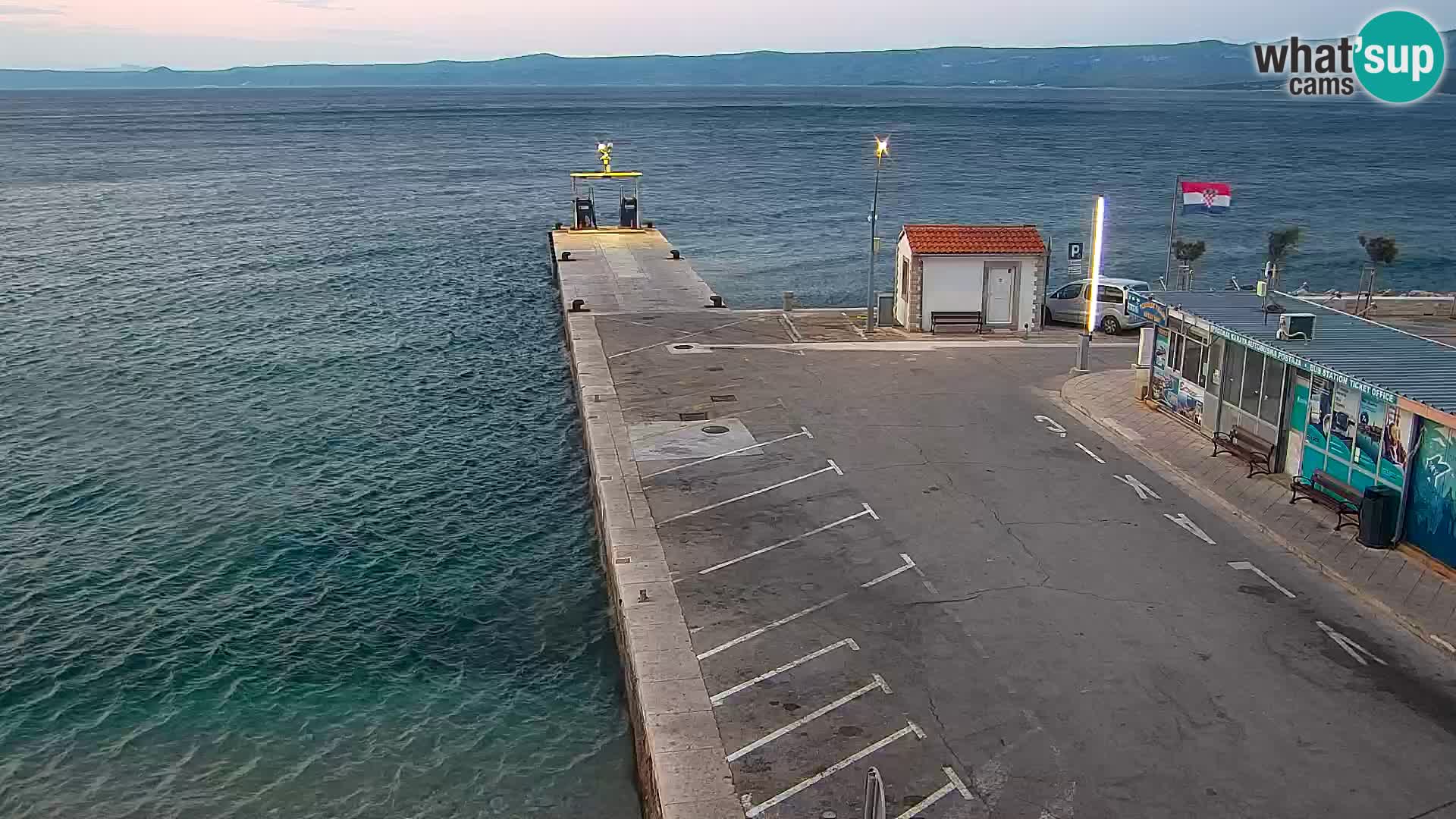 Webcam Bol Town Center & Marina – Live View from Bol, Brač