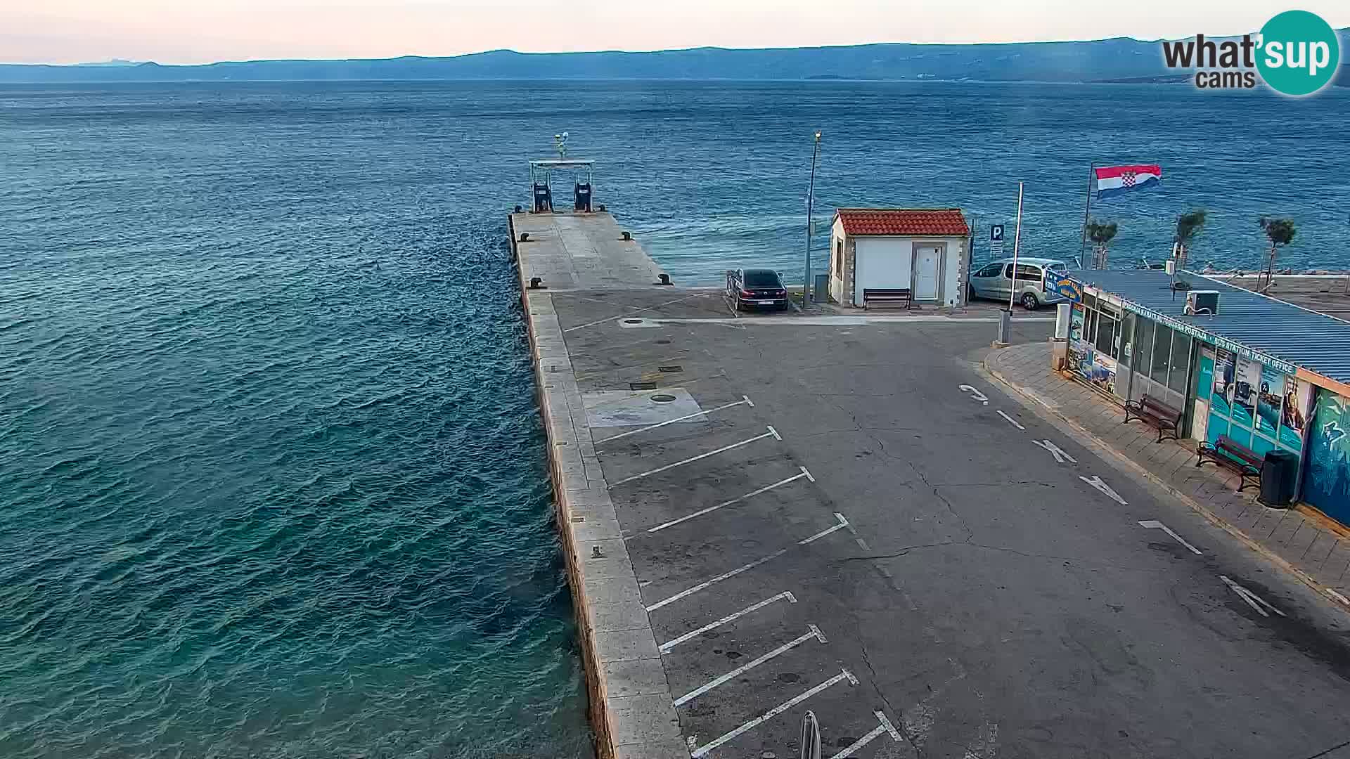 Webcam Bol Town Center & Marina – Live View from Bol, Brač