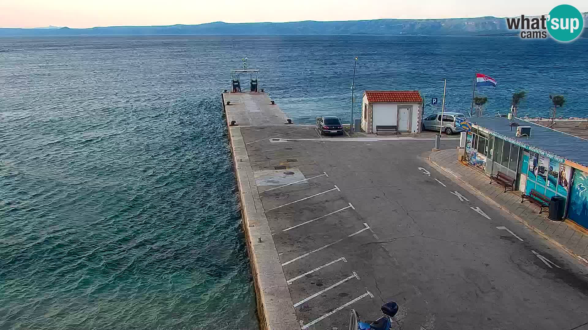 Webcam Bol Town Center & Marina – Live View from Bol, Brač