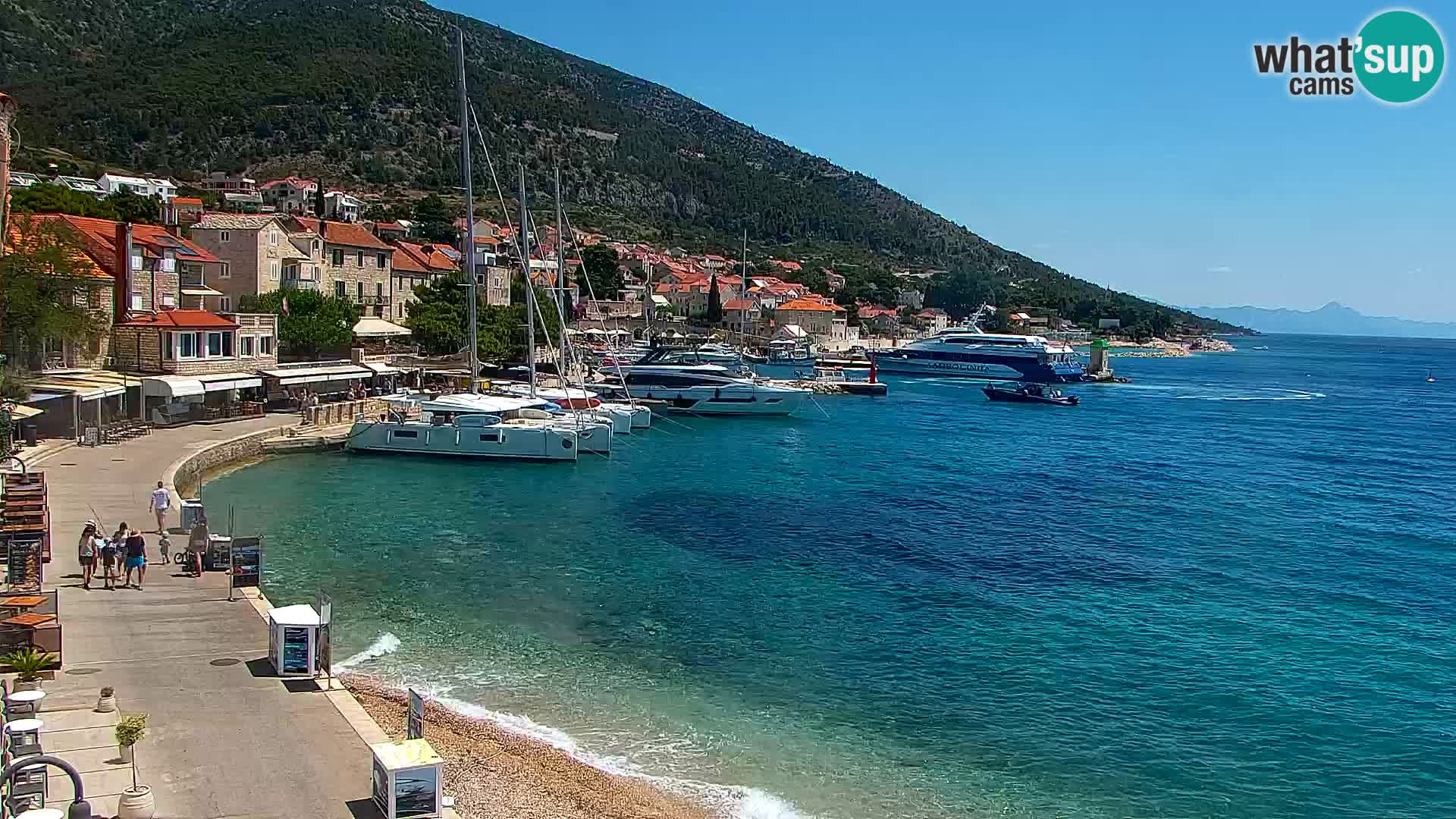 Webcam Bol Hafen & Ortszentrum – Liveblick aus Bol auf der Insel Brač