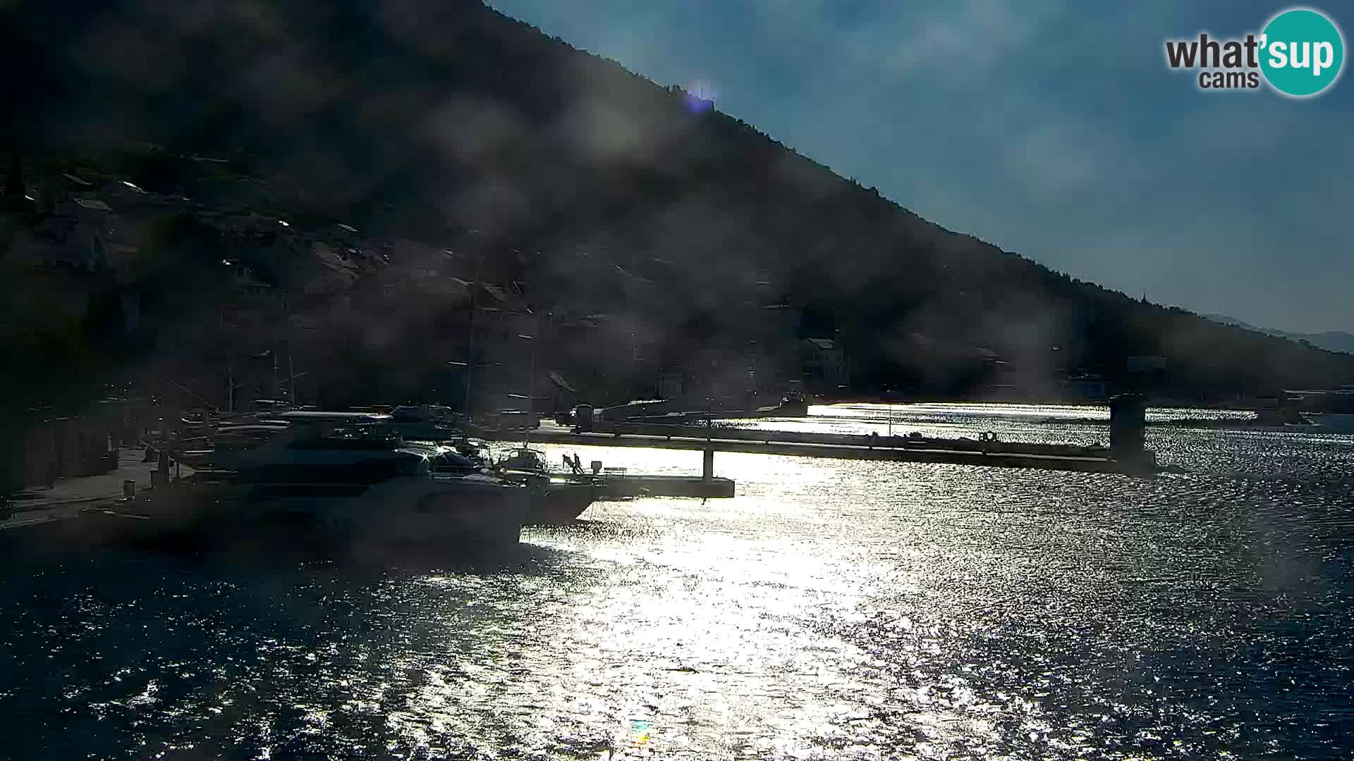 Webcam Bol Town Center & Marina – Live View from Bol, Brač