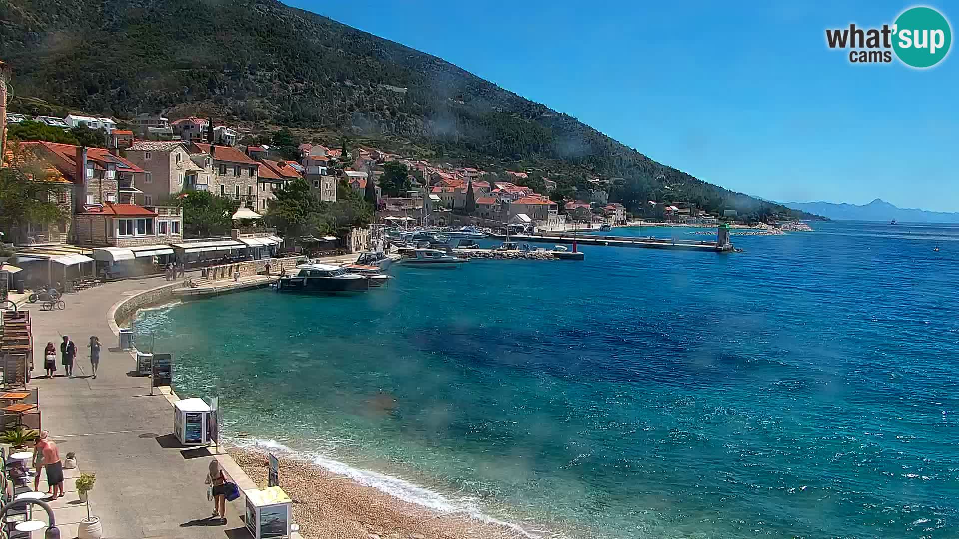 Webcam Bol Town Center & Marina – Live View from Bol, Brač