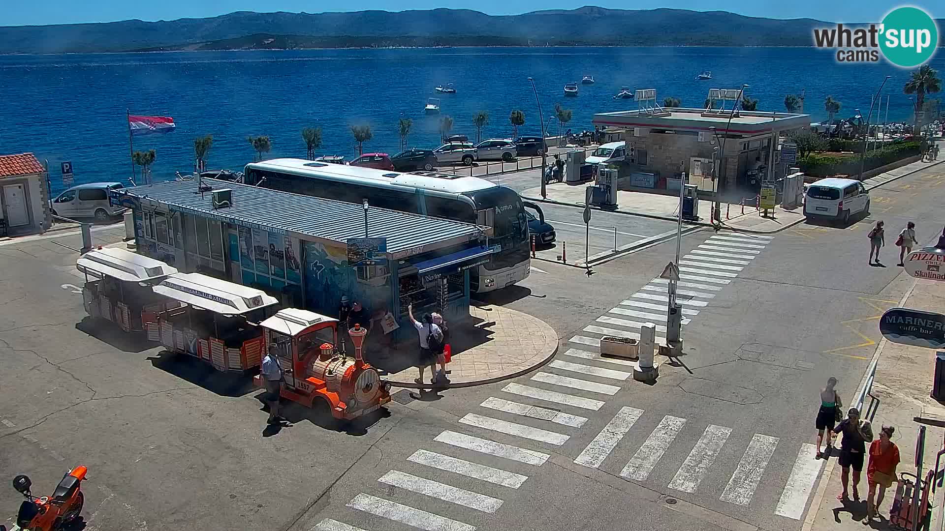 Webcam Bol Hafen & Ortszentrum – Liveblick aus Bol auf der Insel Brač