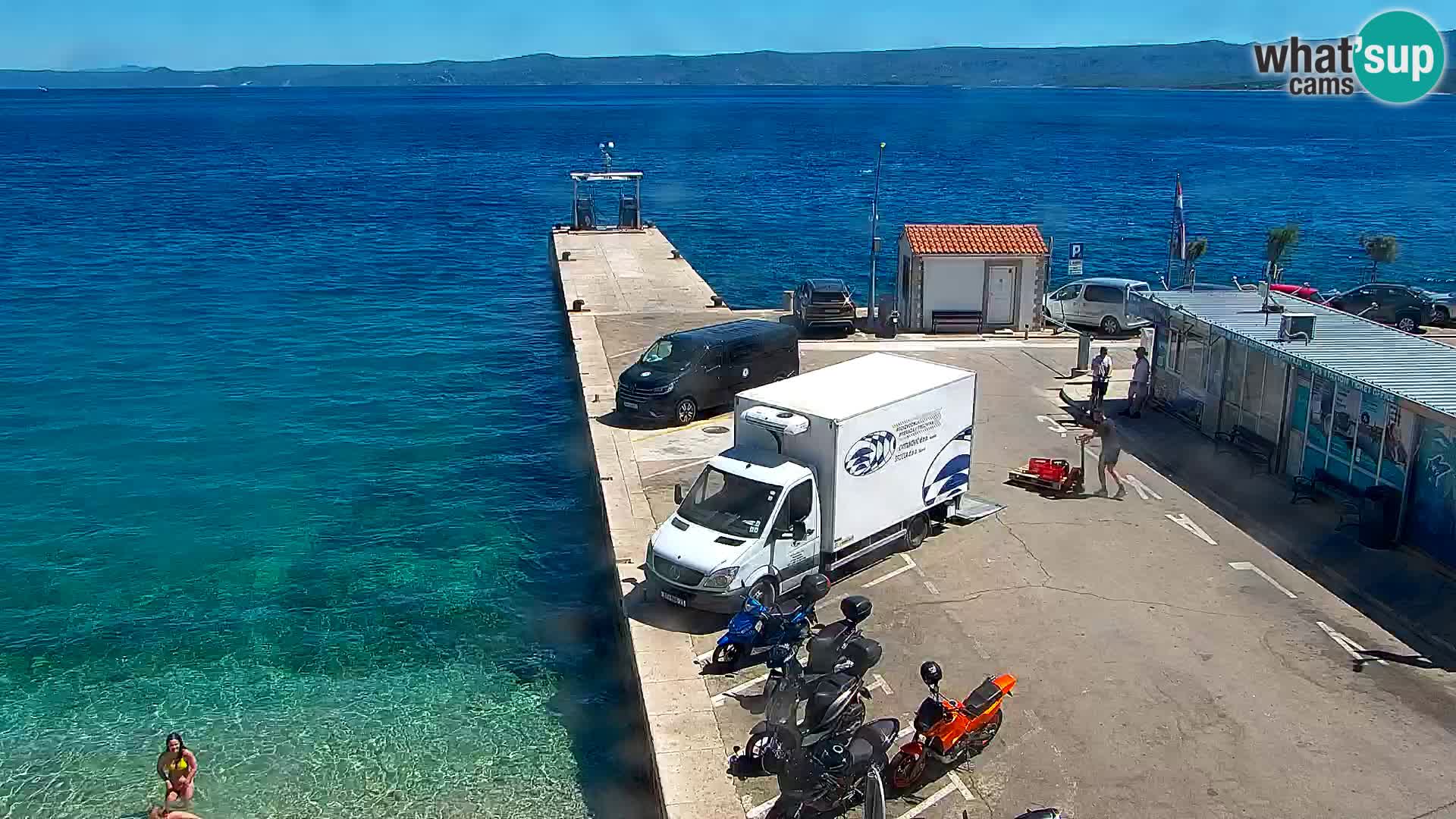 Webcam Bol Town Center & Marina – Live View from Bol, Brač