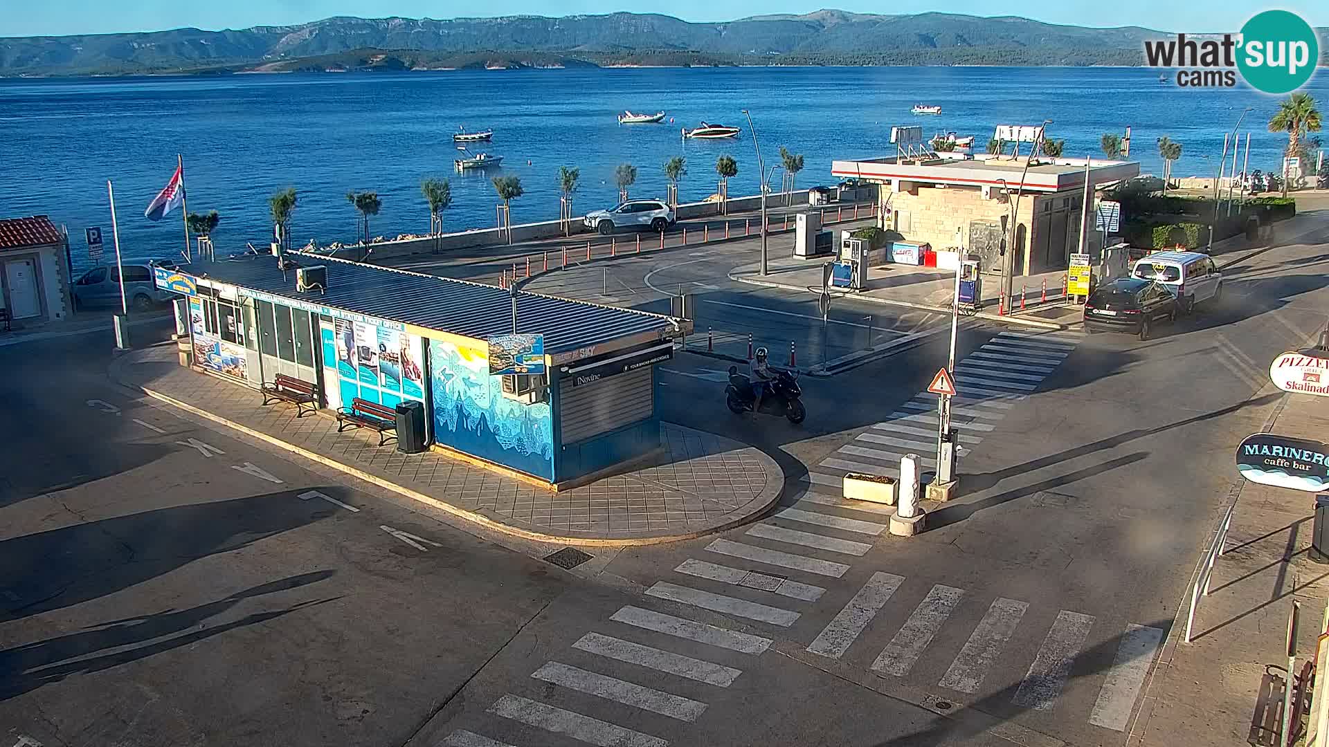 Webcam Bol Town Center & Marina – Live View from Bol, Brač