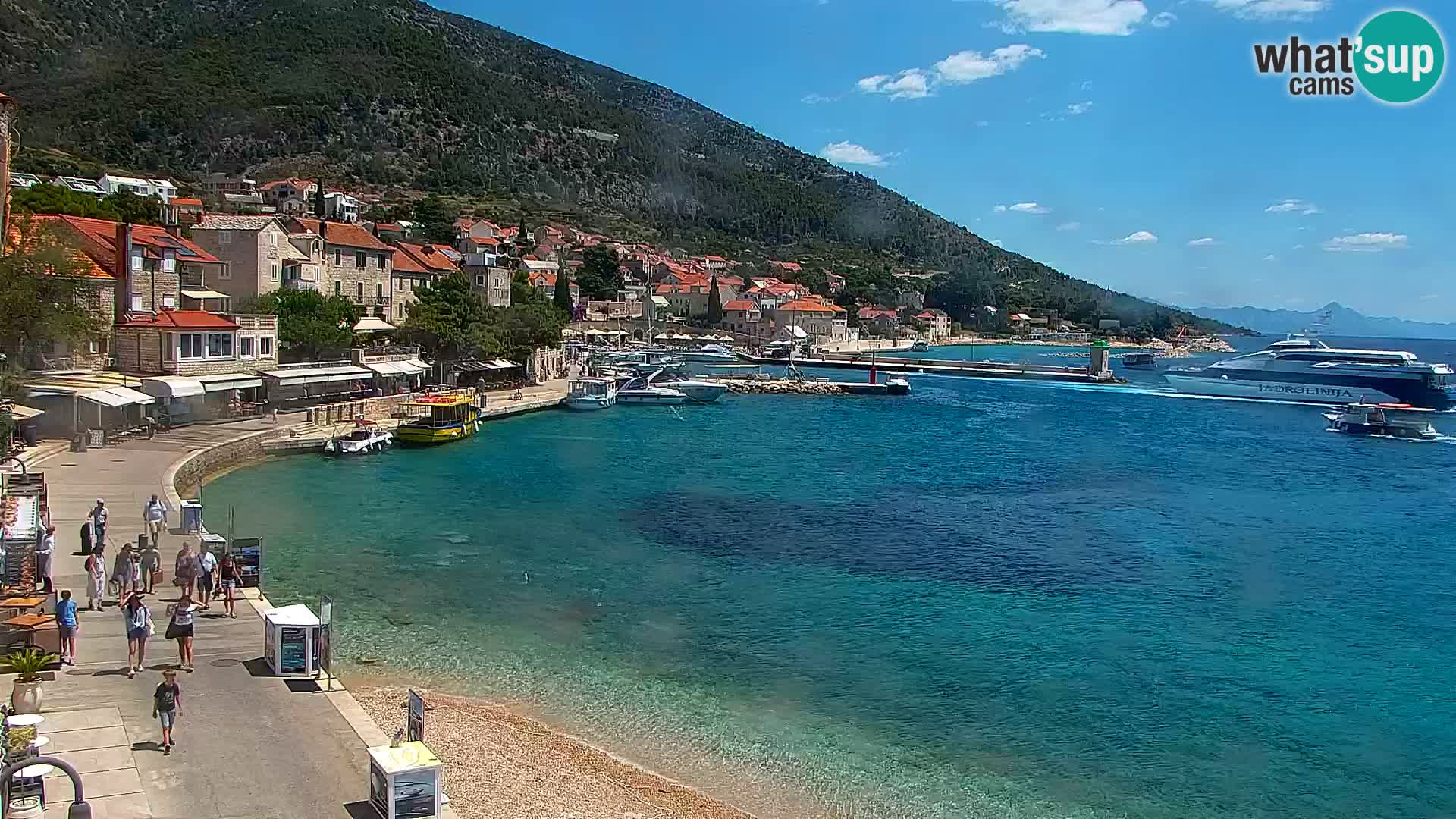 Webcam Bol Centro e Marina – Vista live dal porto di Bol