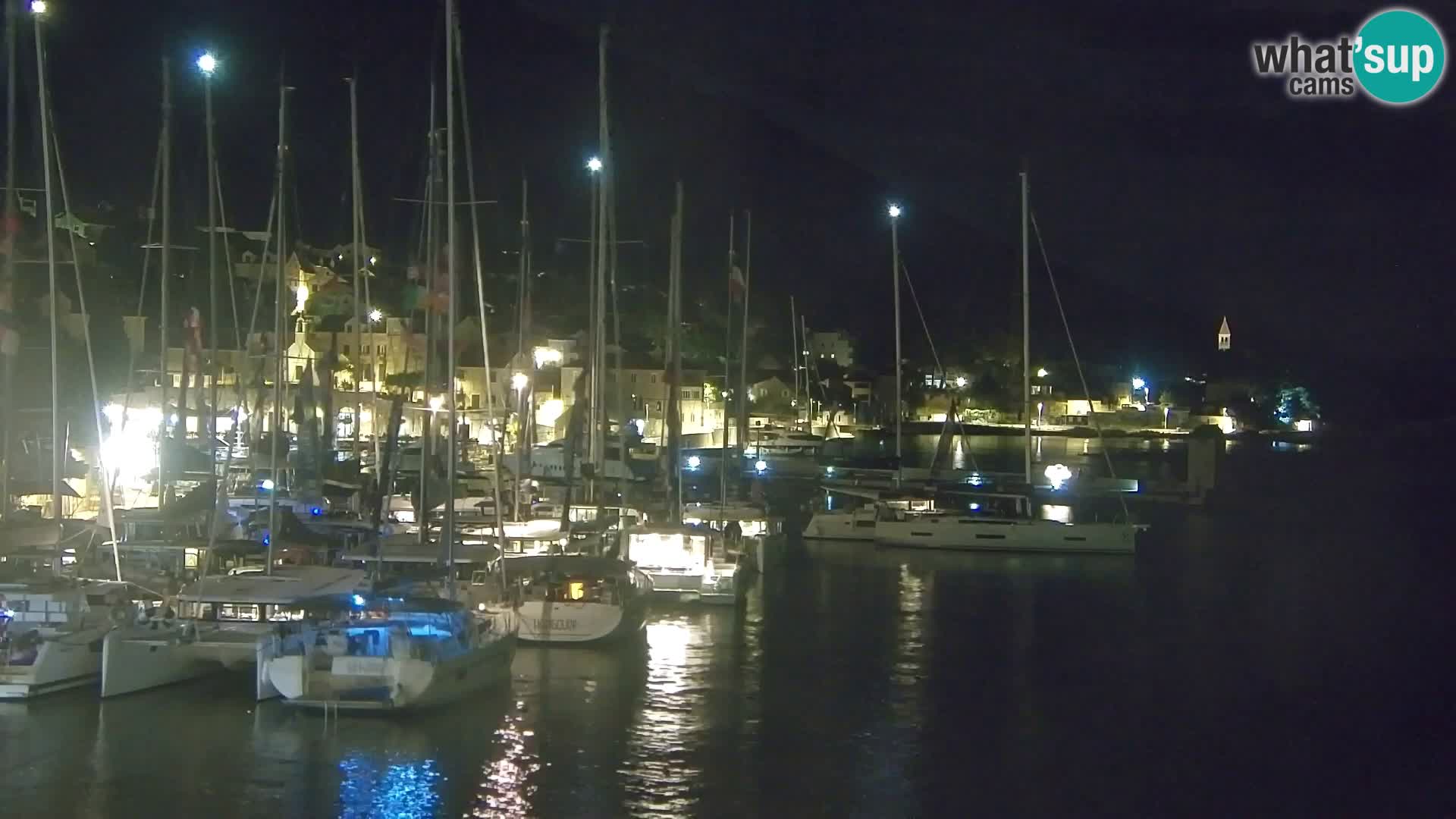 Webcam Bol centre-ville & marina – Vue en direct depuis Bol, île de Brač