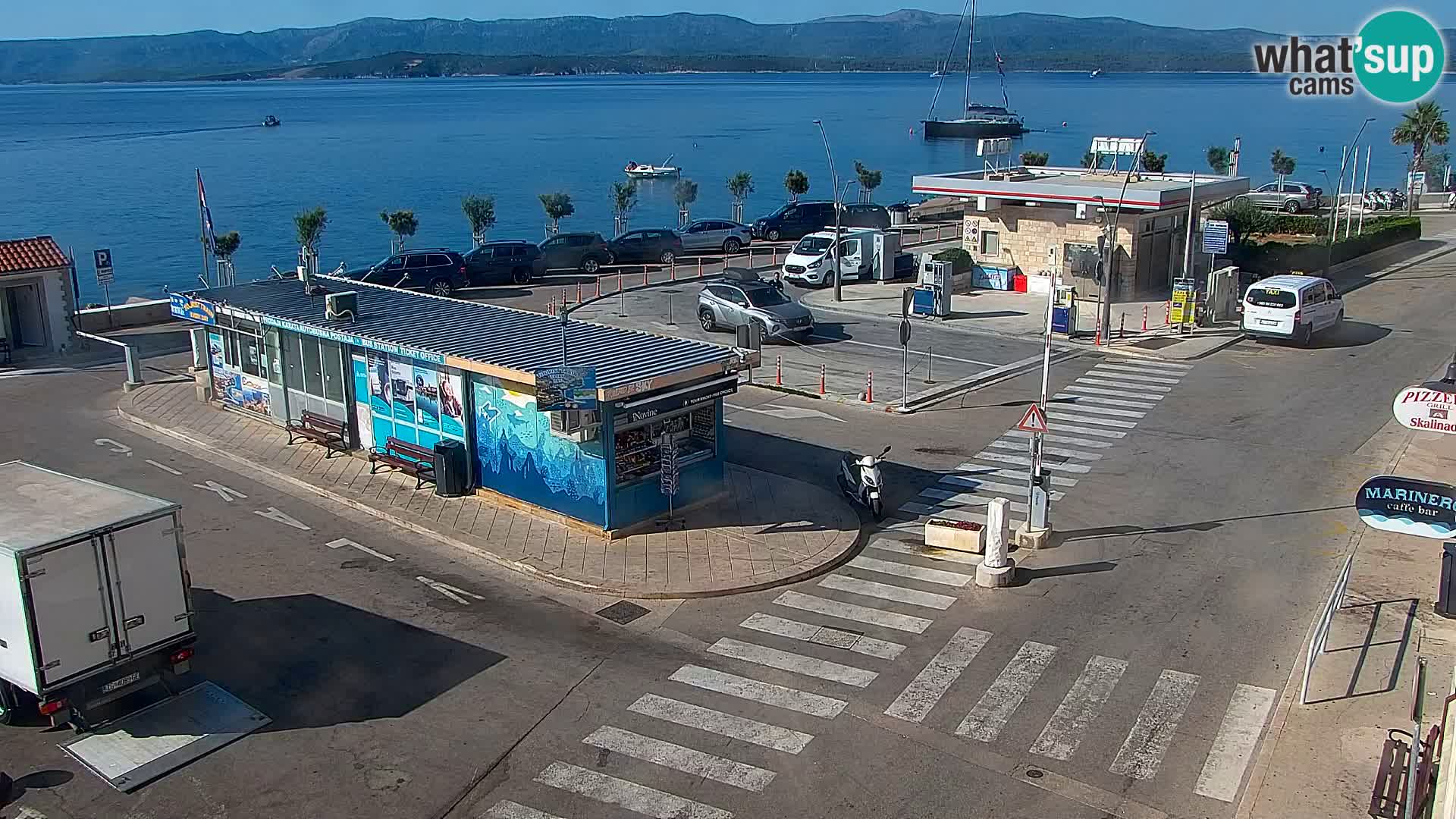 Webcam Bol Hafen & Ortszentrum – Liveblick aus Bol auf der Insel Brač