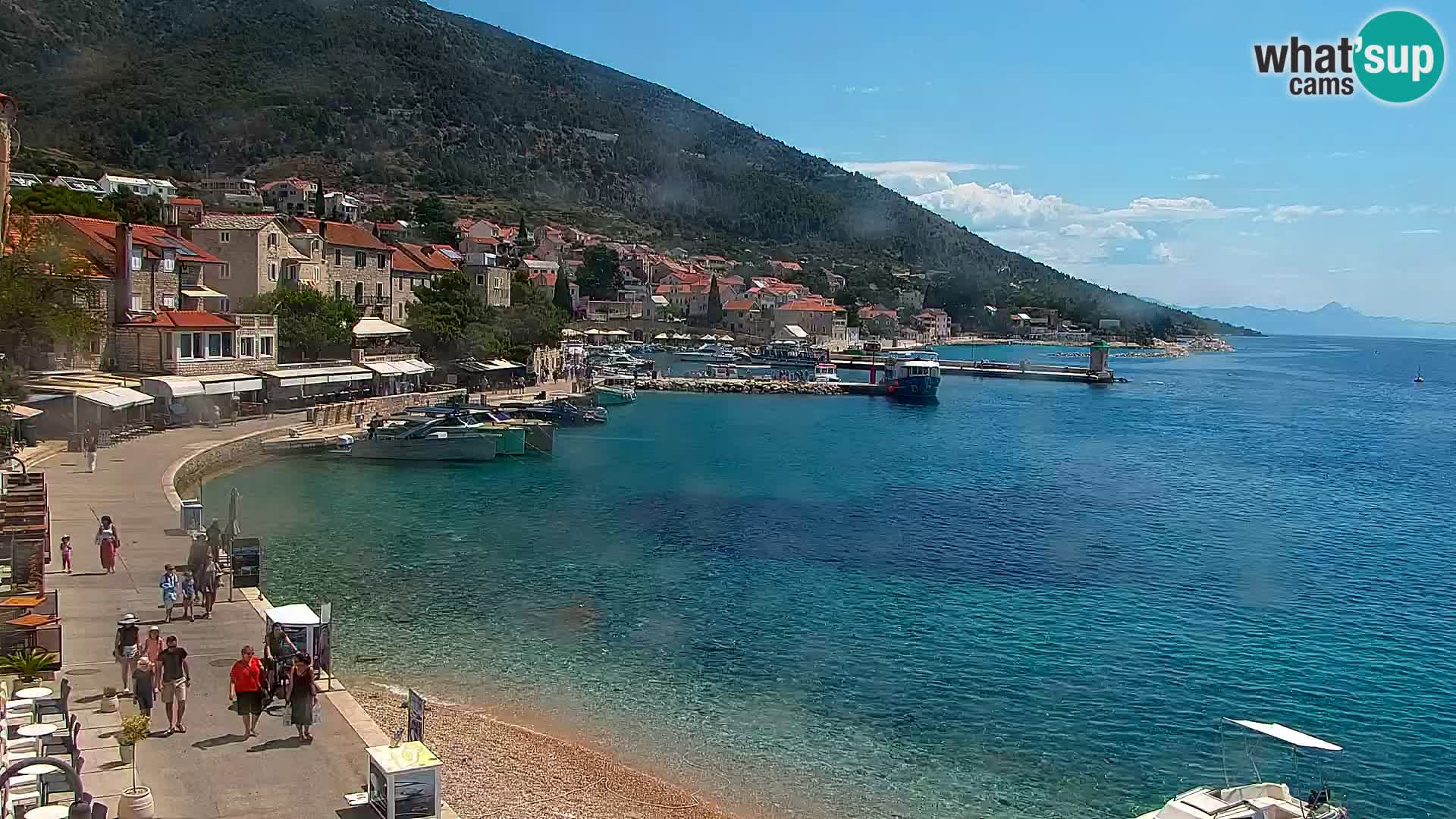 Webcam Bol Town Center & Marina – Live View from Bol, Brač