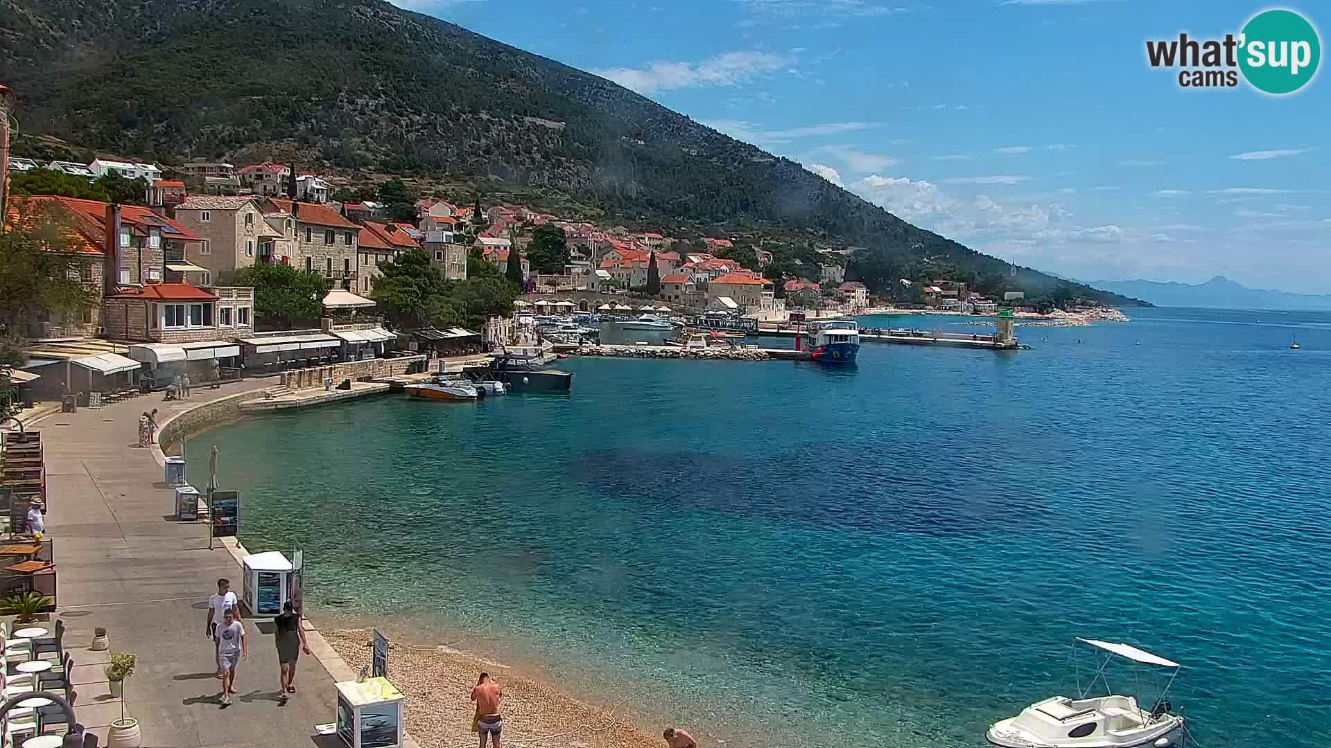 Webcam Bol Town Center & Marina – Live View from Bol, Brač
