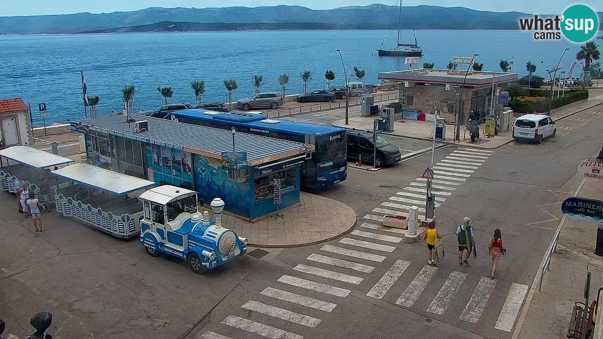 Webcam Bol Town Center & Marina – Live View from Bol, Brač