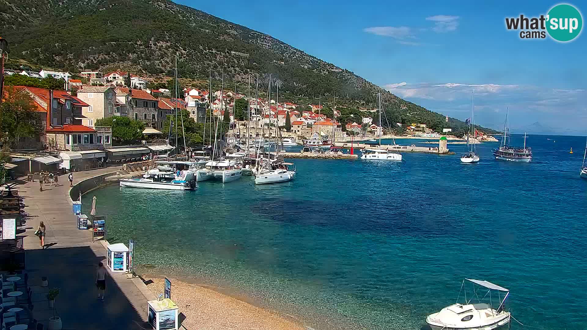 Webcam Bol Town Center & Marina – Live View from Bol, Brač