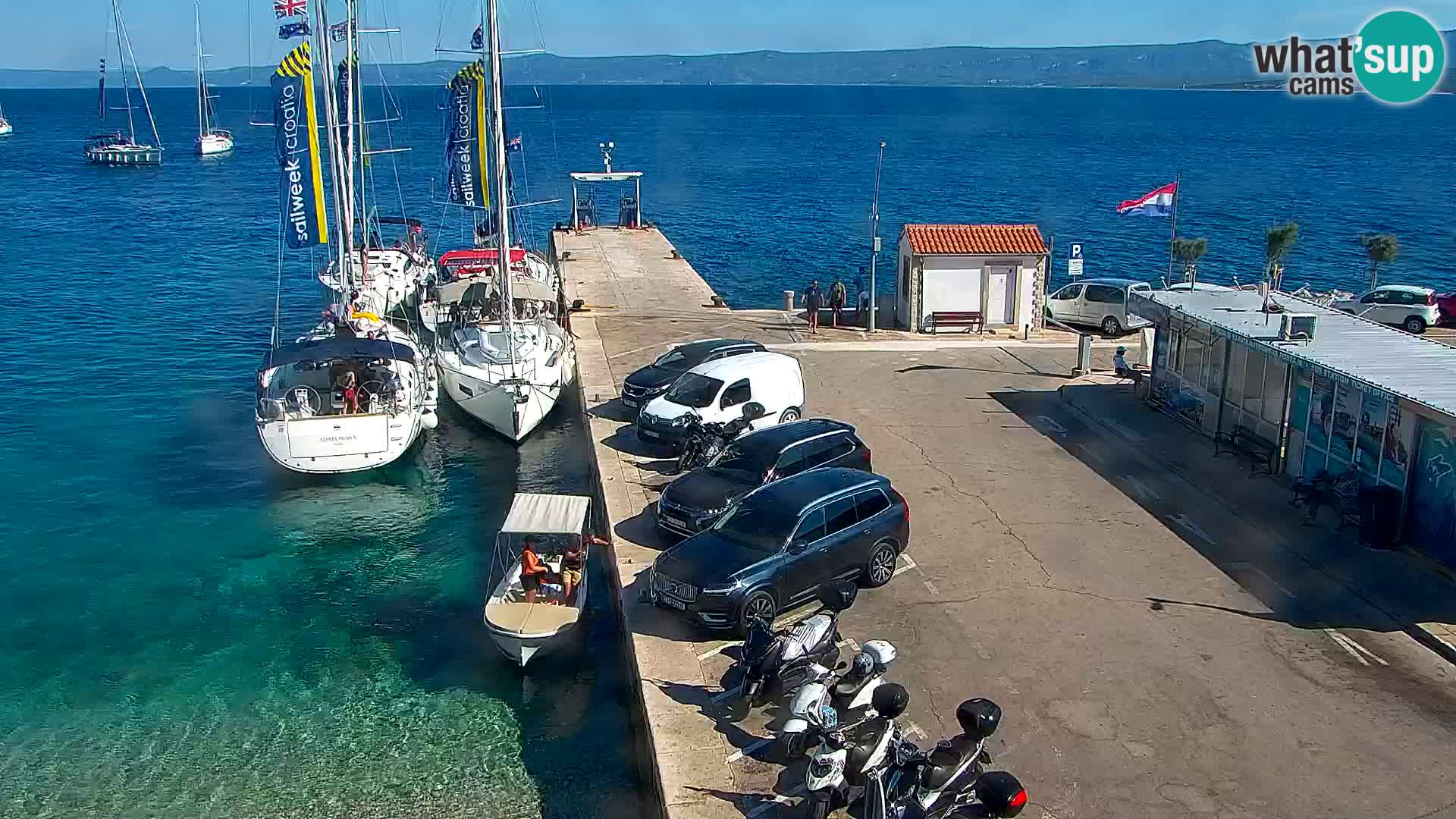 Webcam Bol Hafen & Ortszentrum – Liveblick aus Bol auf der Insel Brač