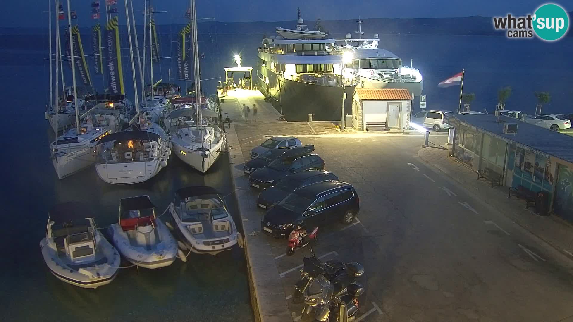 Webcam Bol Centre-Ville & Marina – Vue en direct depuis Bol, île de Brač