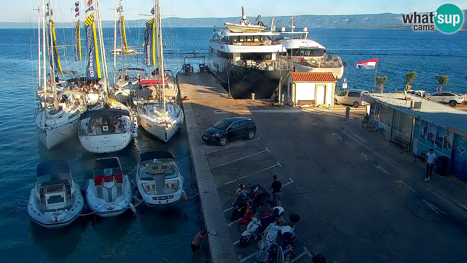 Webcam Bol Centre-Ville & Marina – Vue en direct depuis Bol, île de Brač