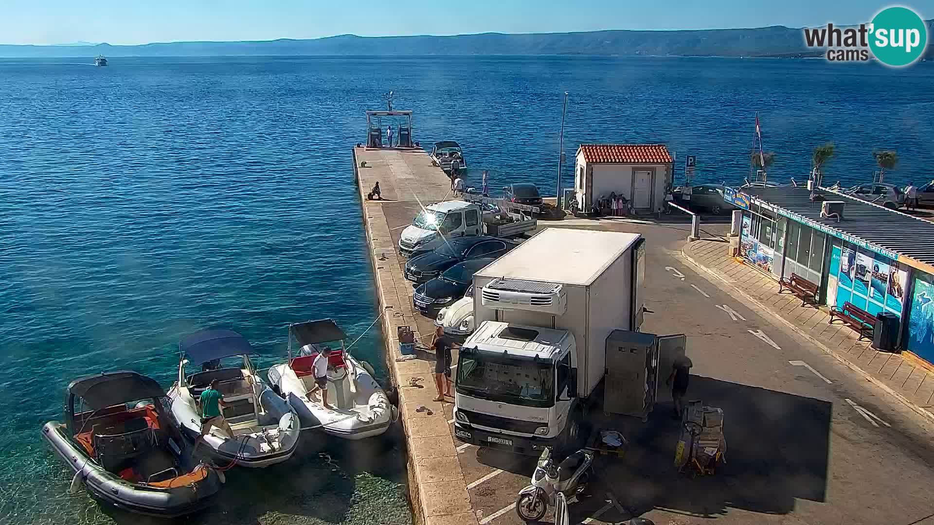 Webcam Bol Hafen & Ortszentrum – Liveblick aus Bol auf der Insel Brač