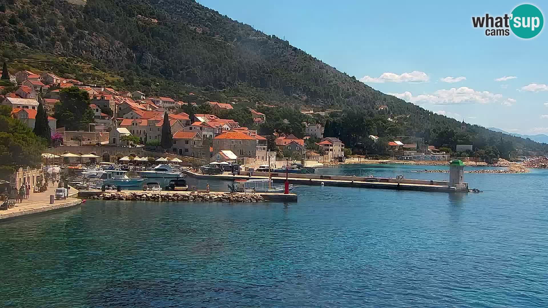 Webcam Bol Hafen & Ortszentrum – Liveblick aus Bol auf der Insel Brač