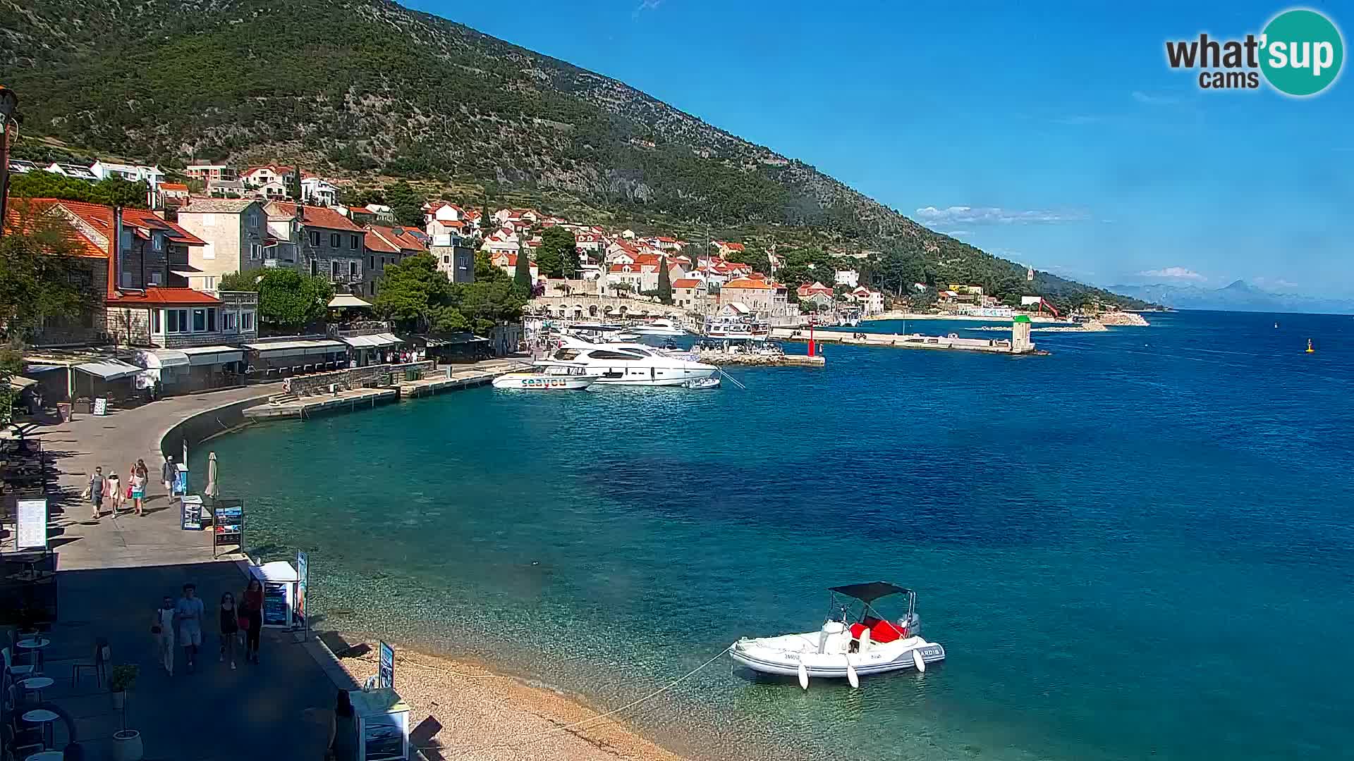 Webcam Bol Town Center & Marina – Live View from Bol, Brač