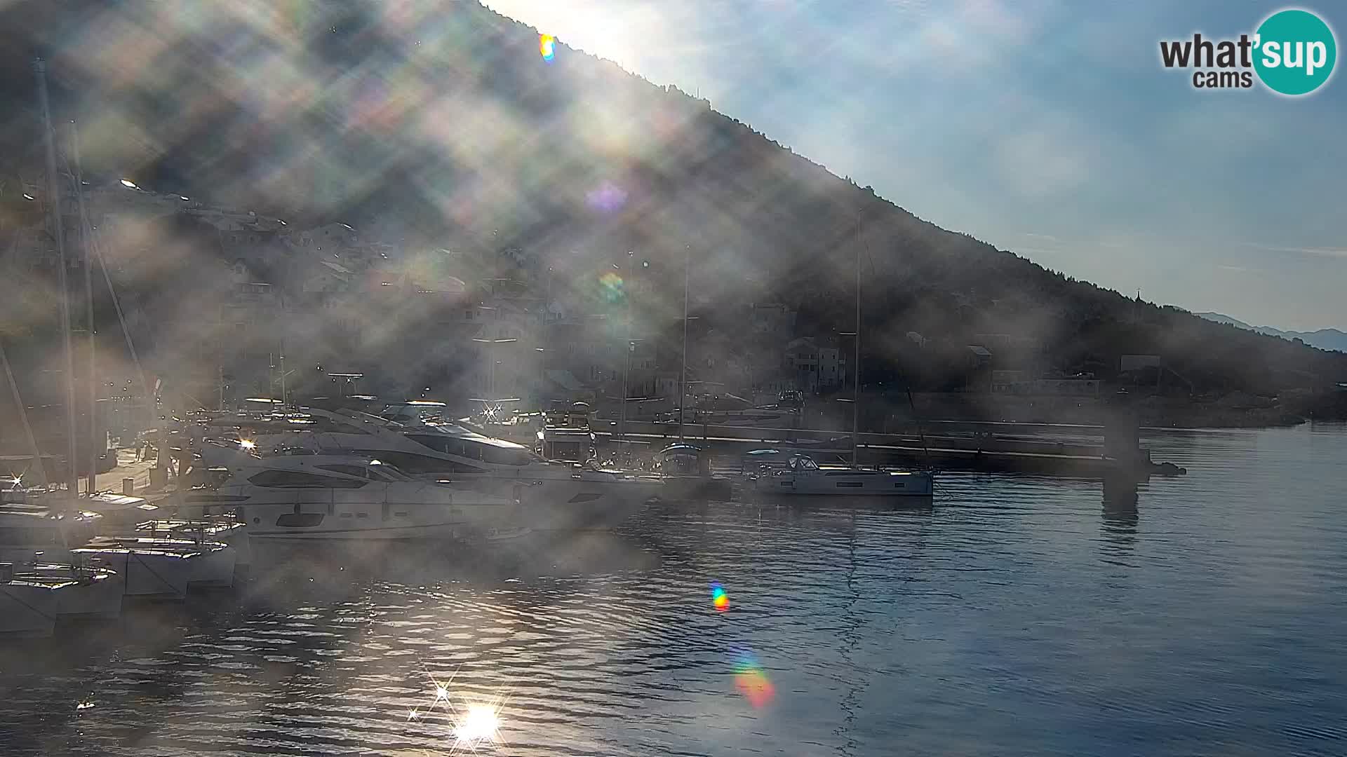 Webcam Bol Town Center & Marina – Live View from Bol, Brač