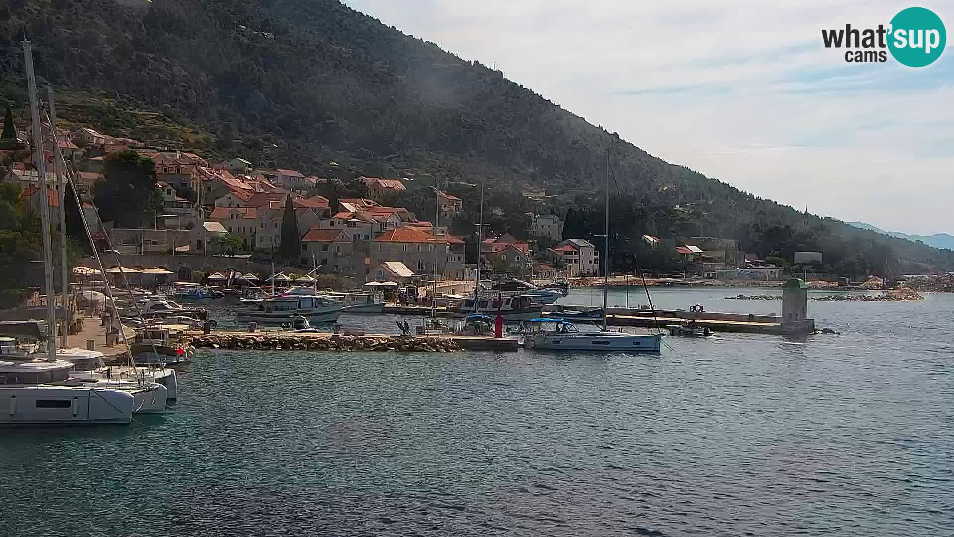 Webcam Bol Town Center & Marina – Live View from Bol, Brač