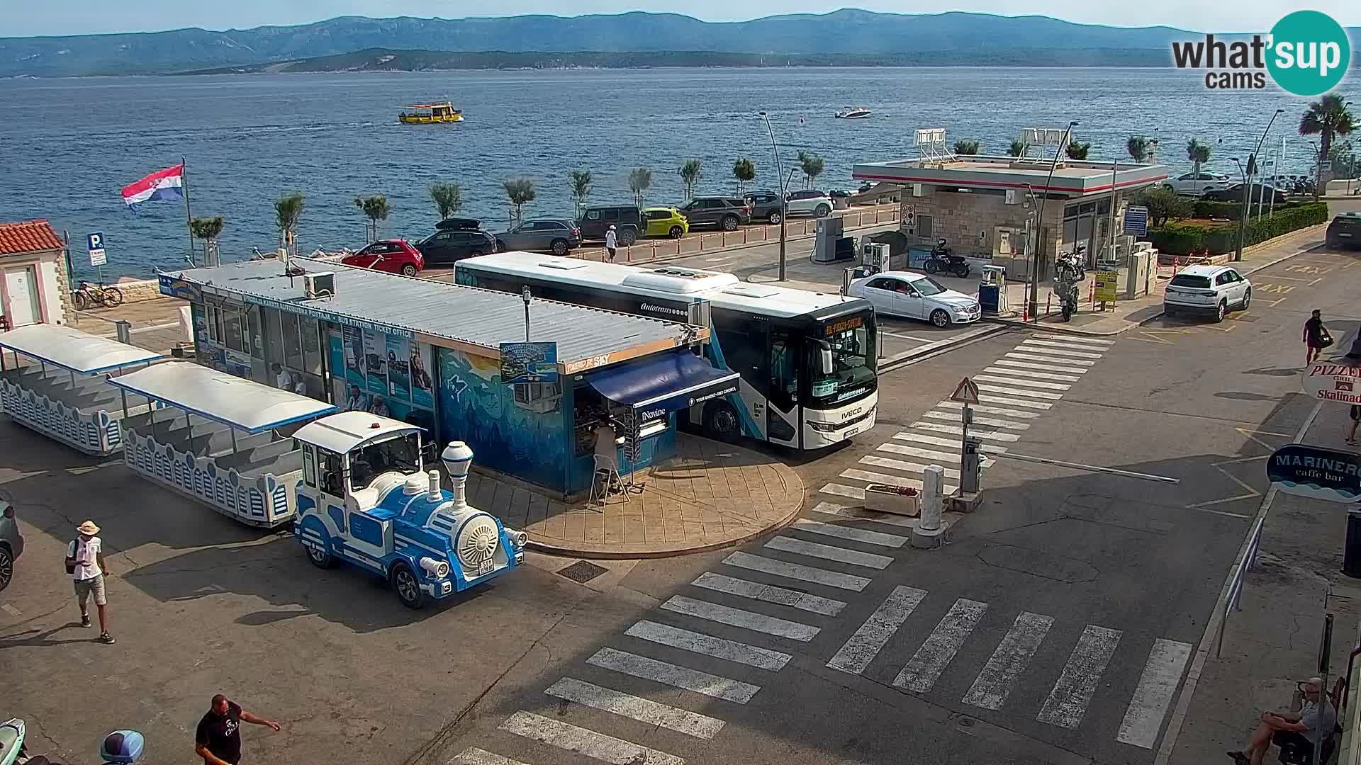 Webcam Bol Town Center & Marina – Live View from Bol, Brač
