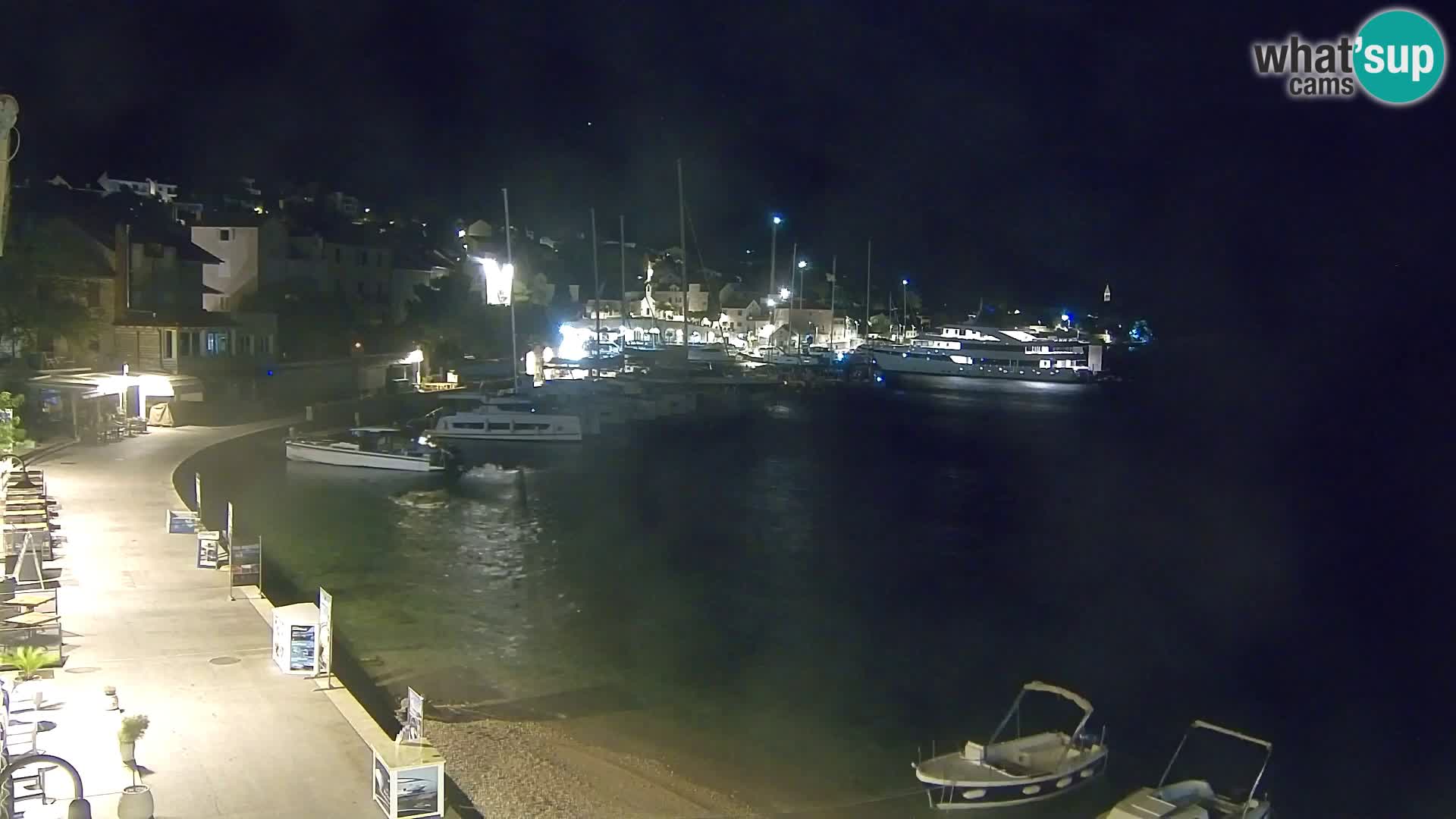 Webcam Bol Town Center & Marina – Live View from Bol, Brač