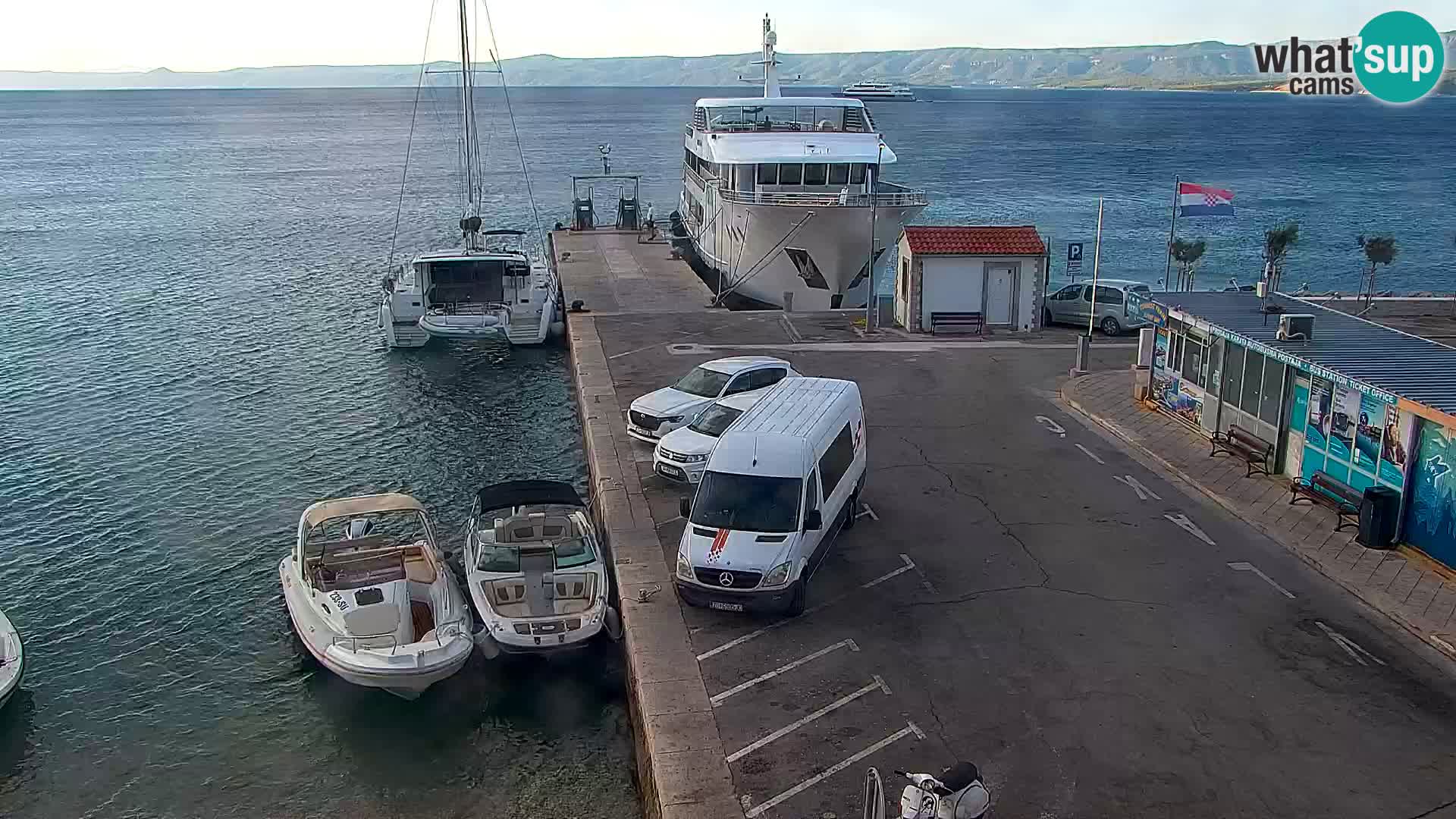 Webcam Bol Town Center & Marina – Live View from Bol, Brač