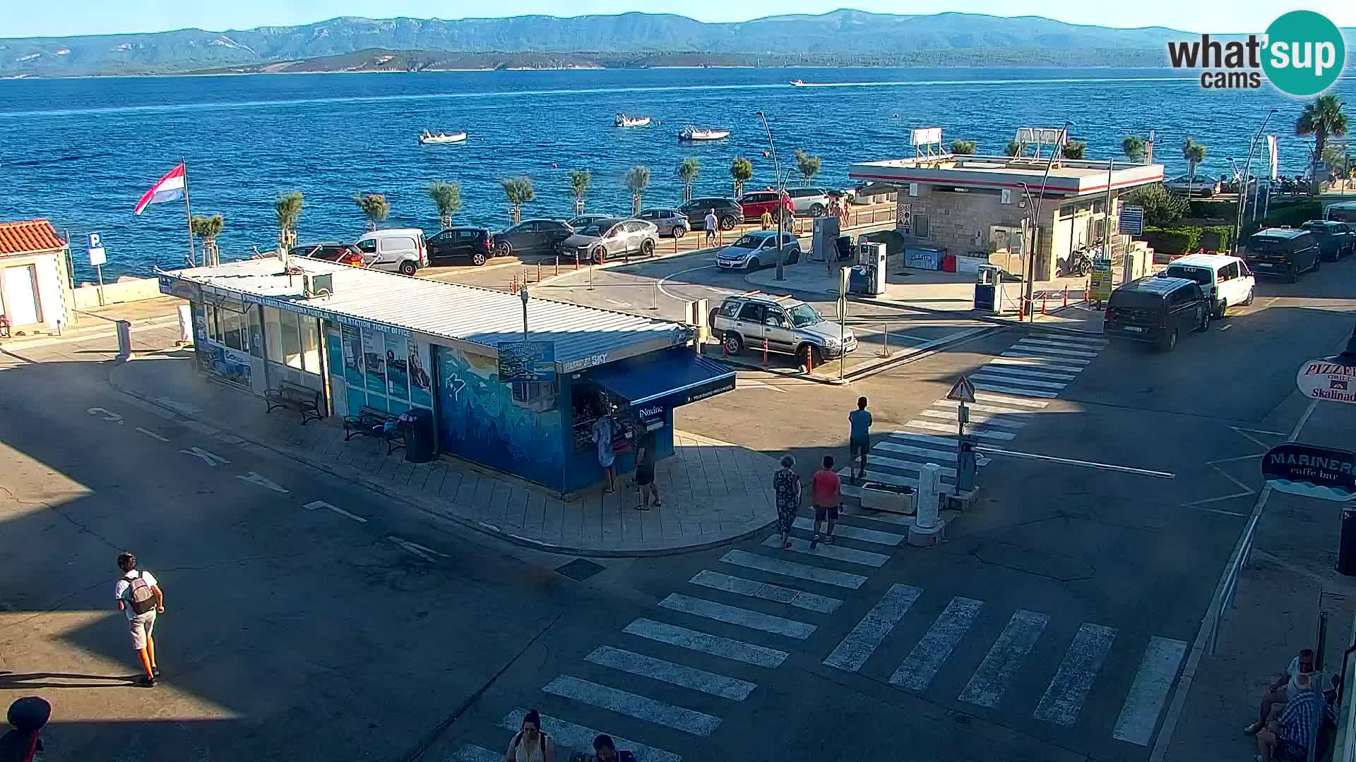 Webcam Bol Town Center & Marina – Live View from Bol, Brač
