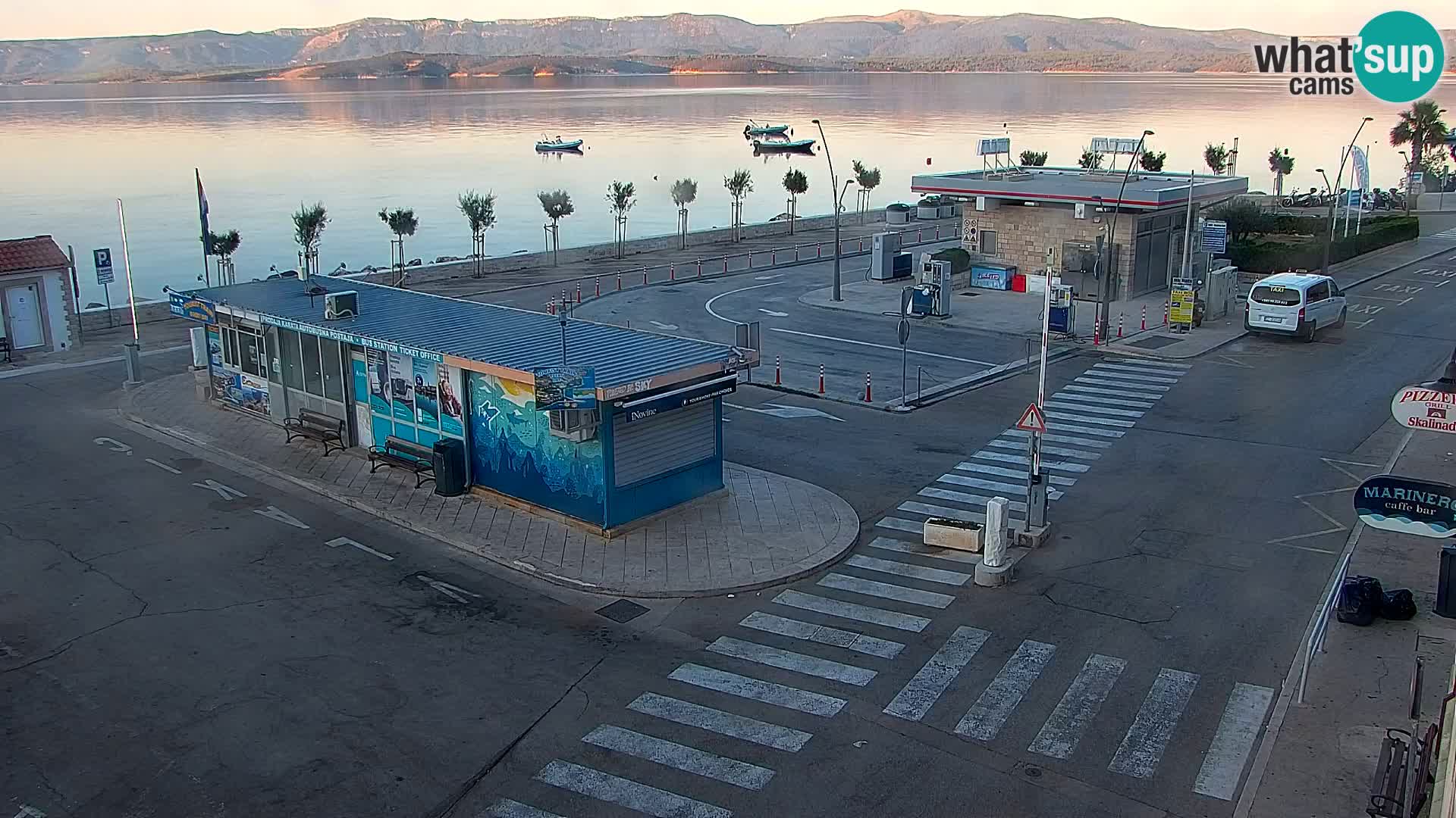 Webcam Bol Town Center & Marina – Live View from Bol, Brač