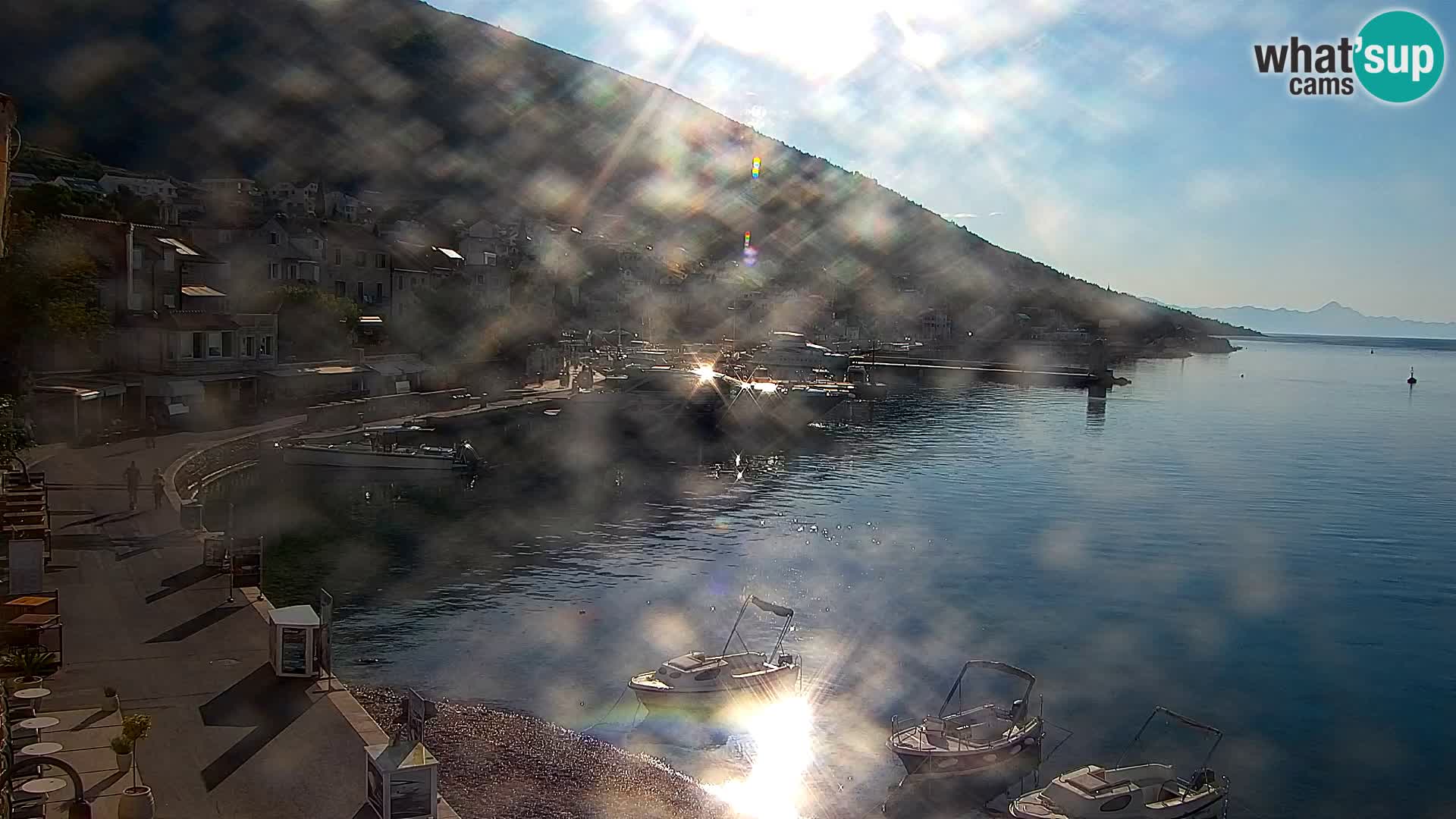 Webcam Bol Hafen & Ortszentrum – Liveblick aus Bol auf der Insel Brač