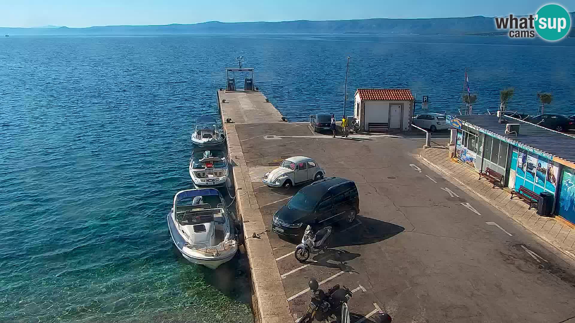 Webcam Bol Centro e Marina – Vista live dal porto di Bol