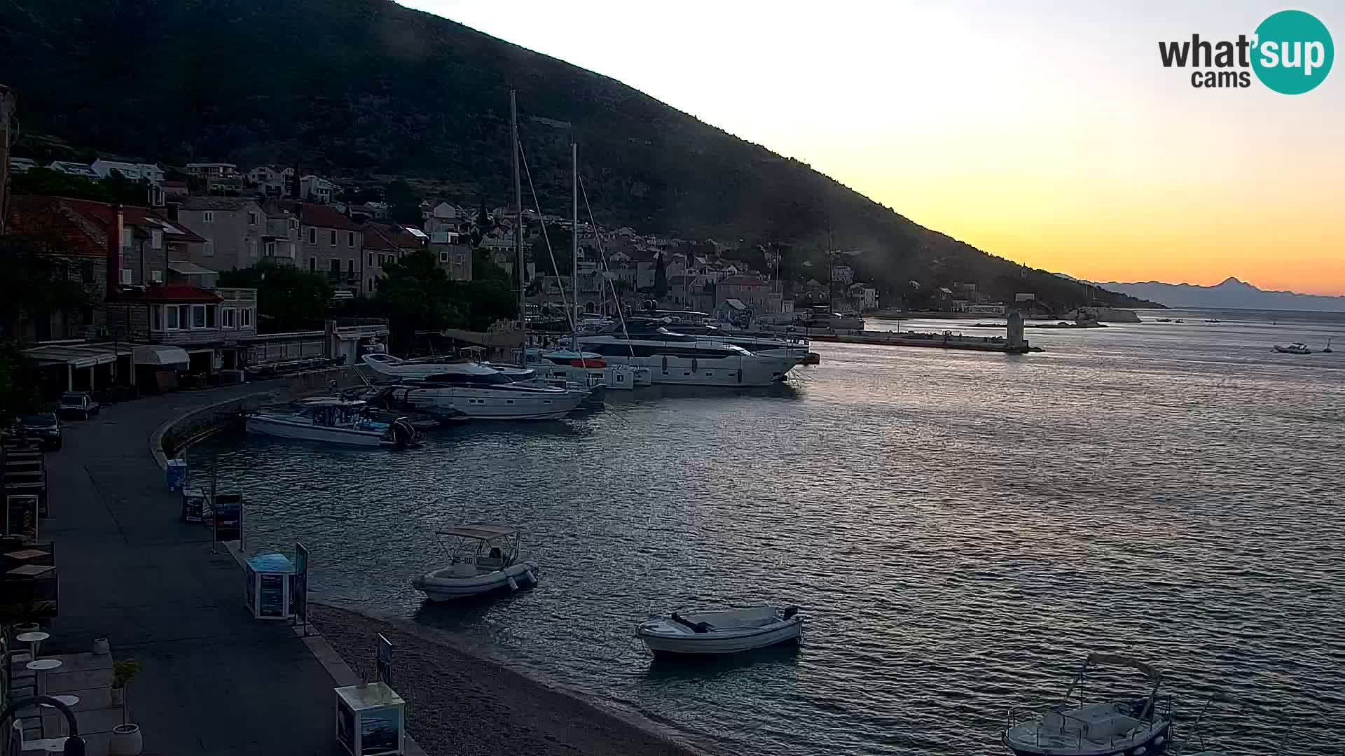 Webcam Bol Centre-Ville & Marina – Vue en direct depuis Bol, île de Brač