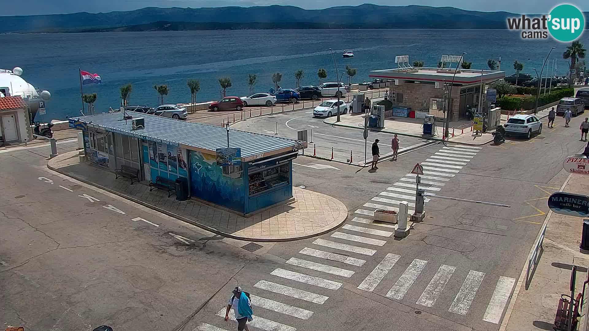 Webcam Bol Centro e Marina – Vista live dal porto di Bol