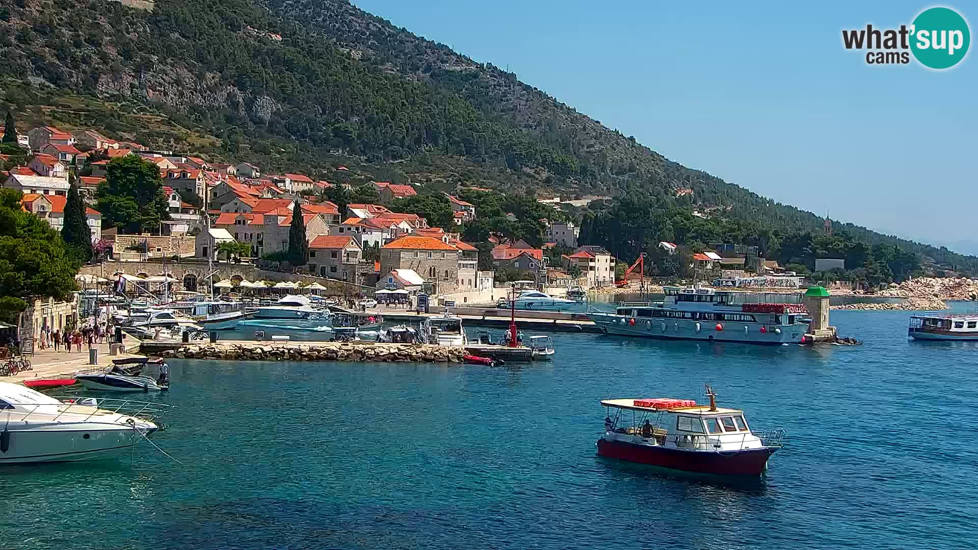 Webcam Bol Town Center & Marina – Live View from Bol, Brač