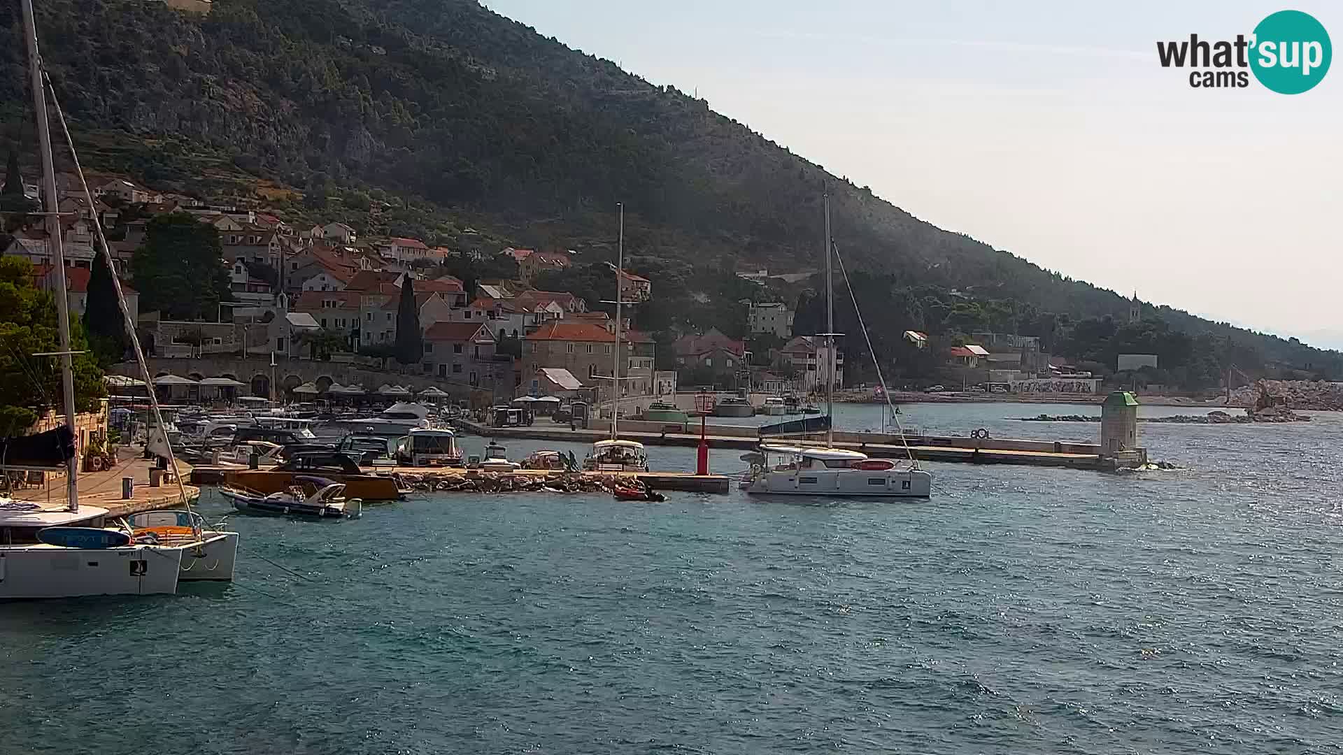 Webcam Bol Town Center & Marina – Live View from Bol, Brač
