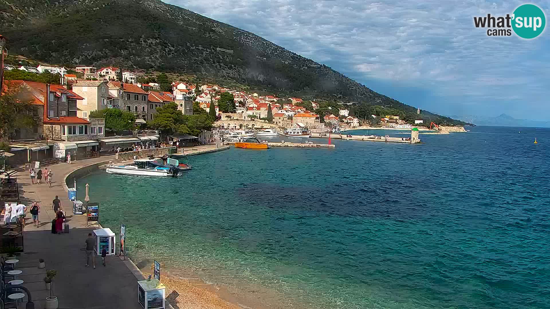 Webcam Bol Hafen & Ortszentrum – Liveblick aus Bol auf der Insel Brač