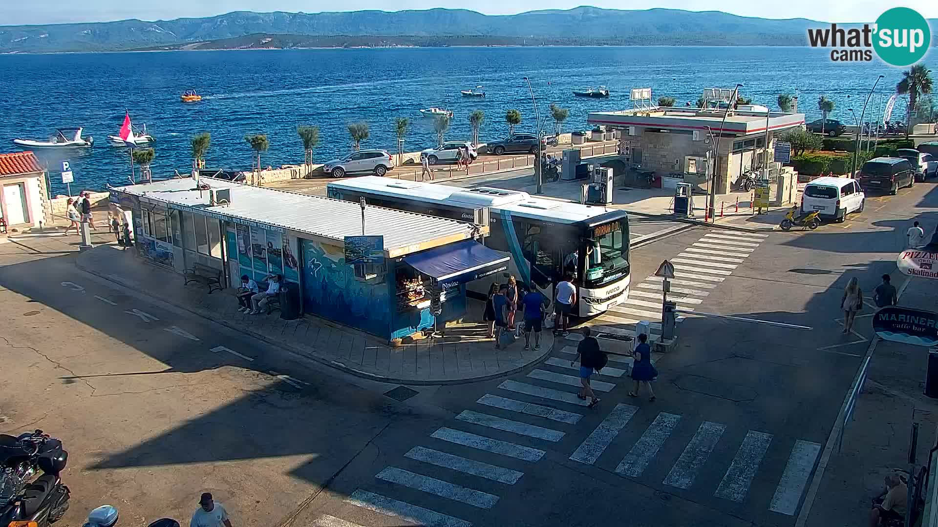 Webcam Bol Hafen & Ortszentrum – Liveblick aus Bol auf der Insel Brač
