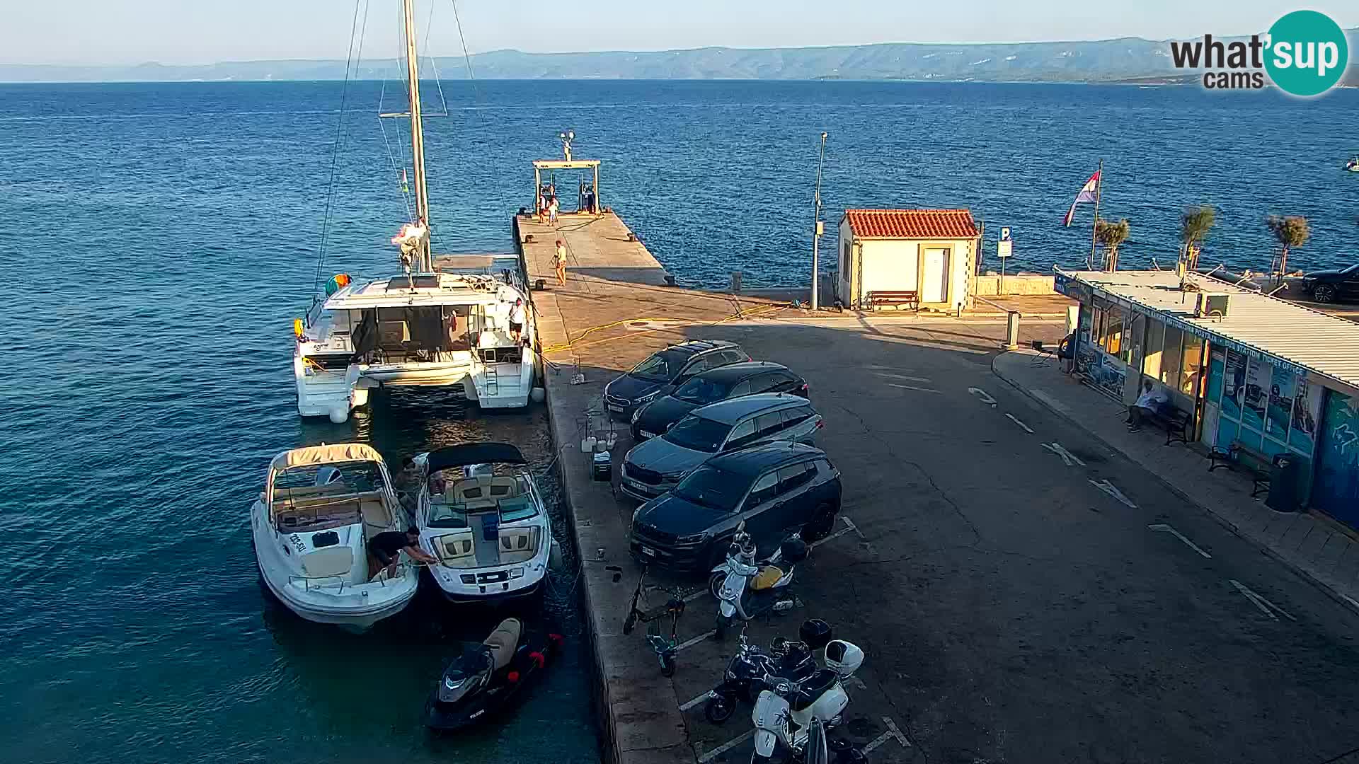 Webcam Bol Centre-Ville & Marina – Vue en direct depuis Bol, île de Brač