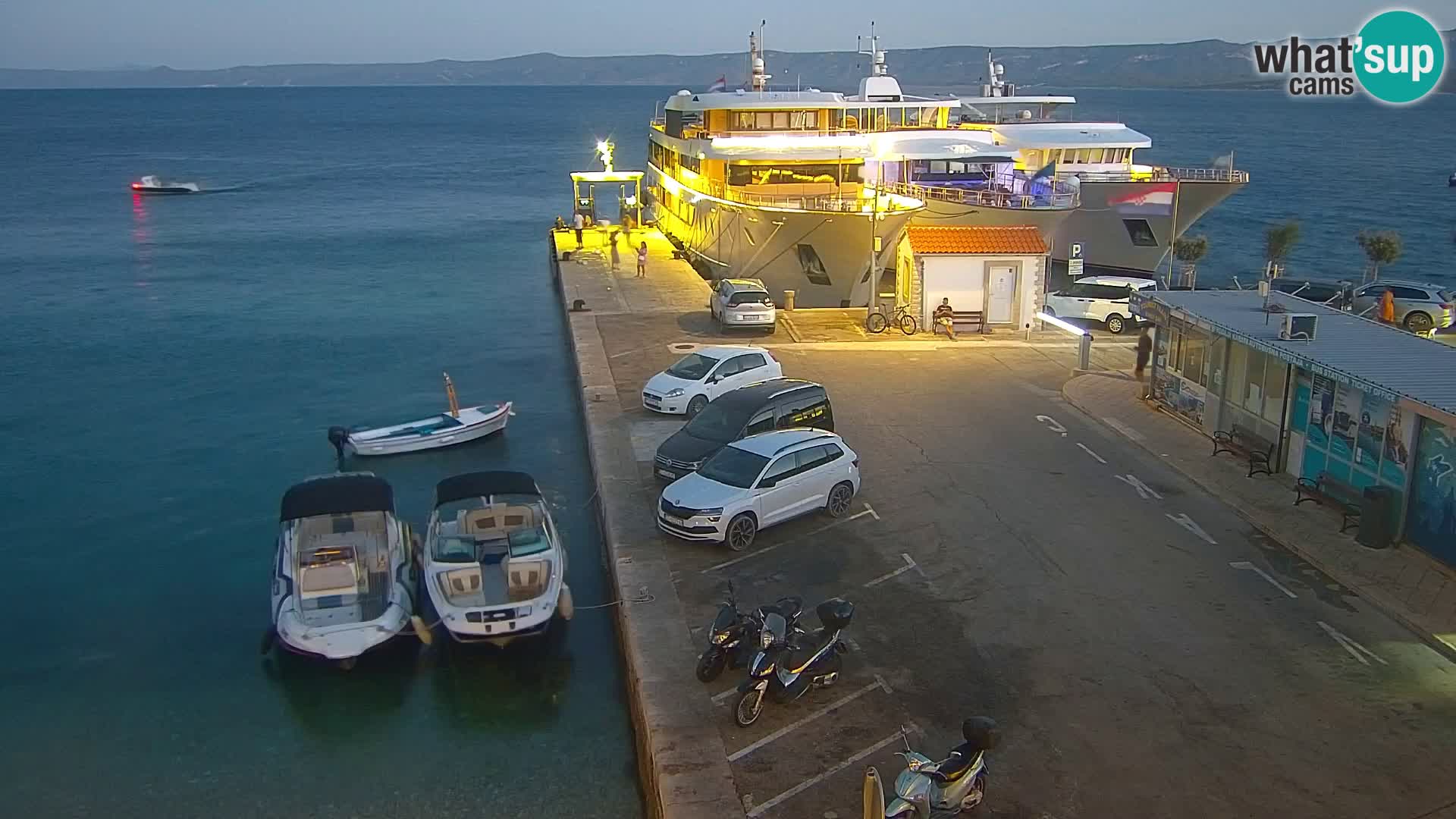 Webcam Bol centre-ville & marina – Vue en direct depuis Bol, île de Brač