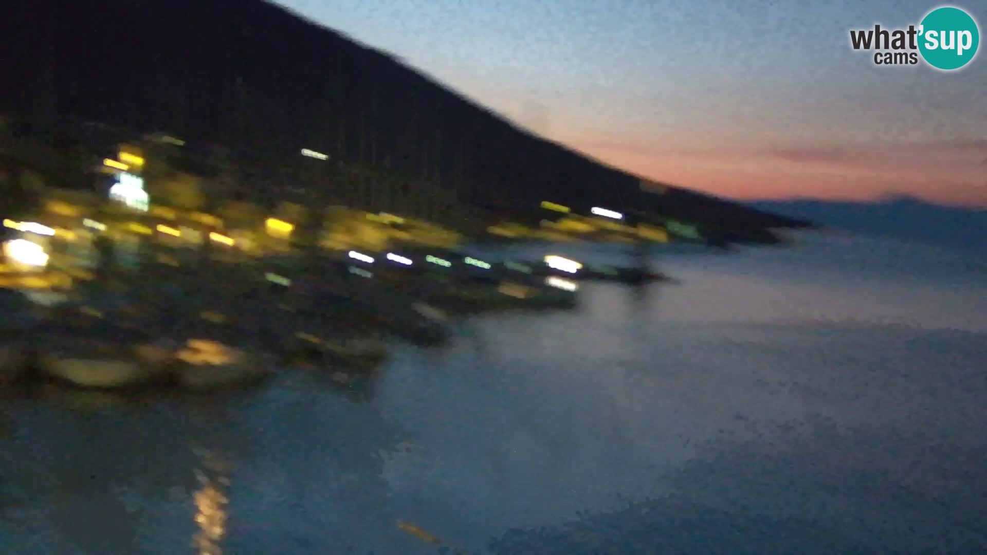 Webcam Bol Hafen & Ortszentrum – Liveblick aus Bol auf der Insel Brač